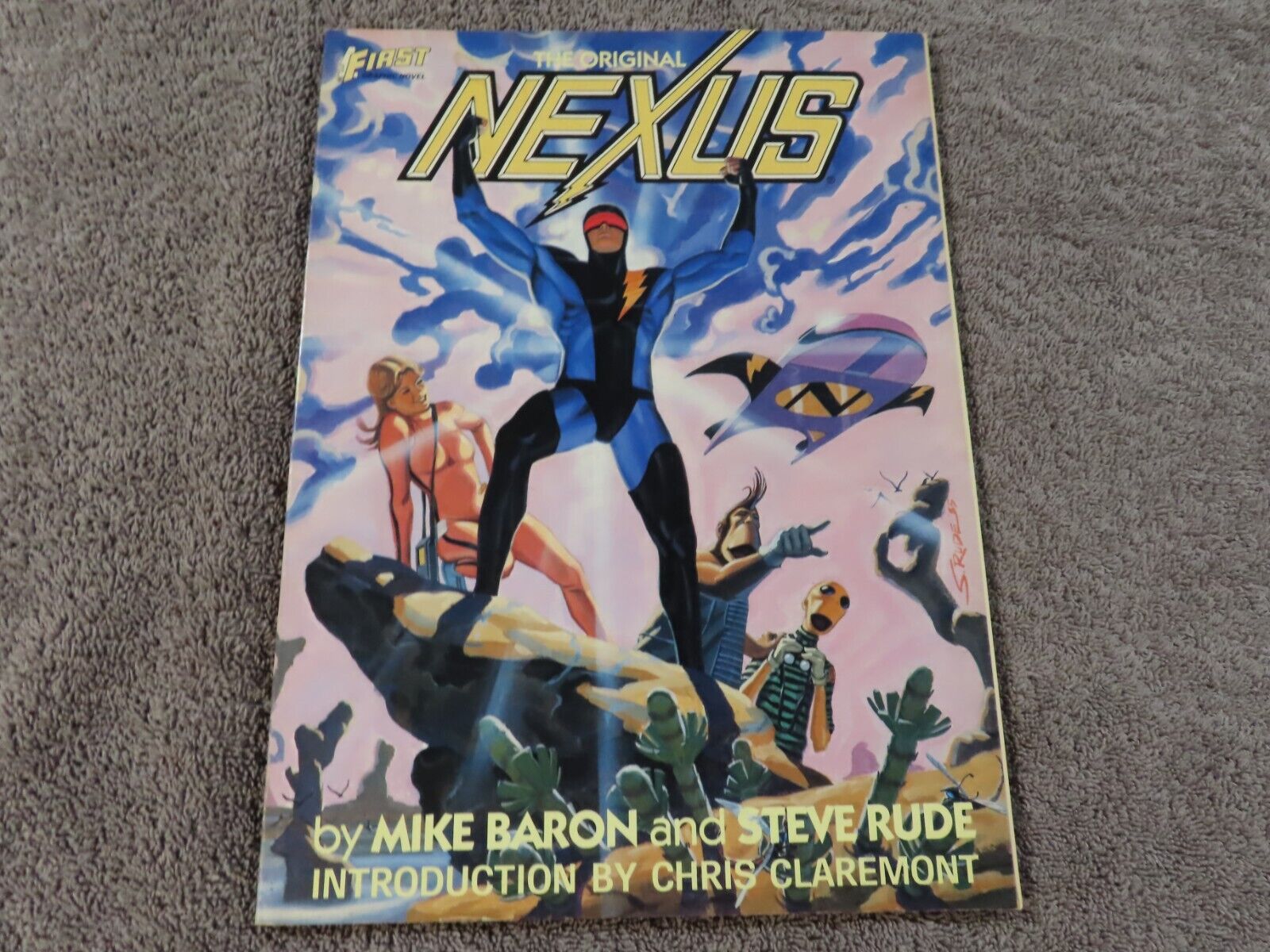 1985 FIRST Comics THE ORIGINAL NEXUS 1st Print Graphic Novel - MIKE BARON - VF