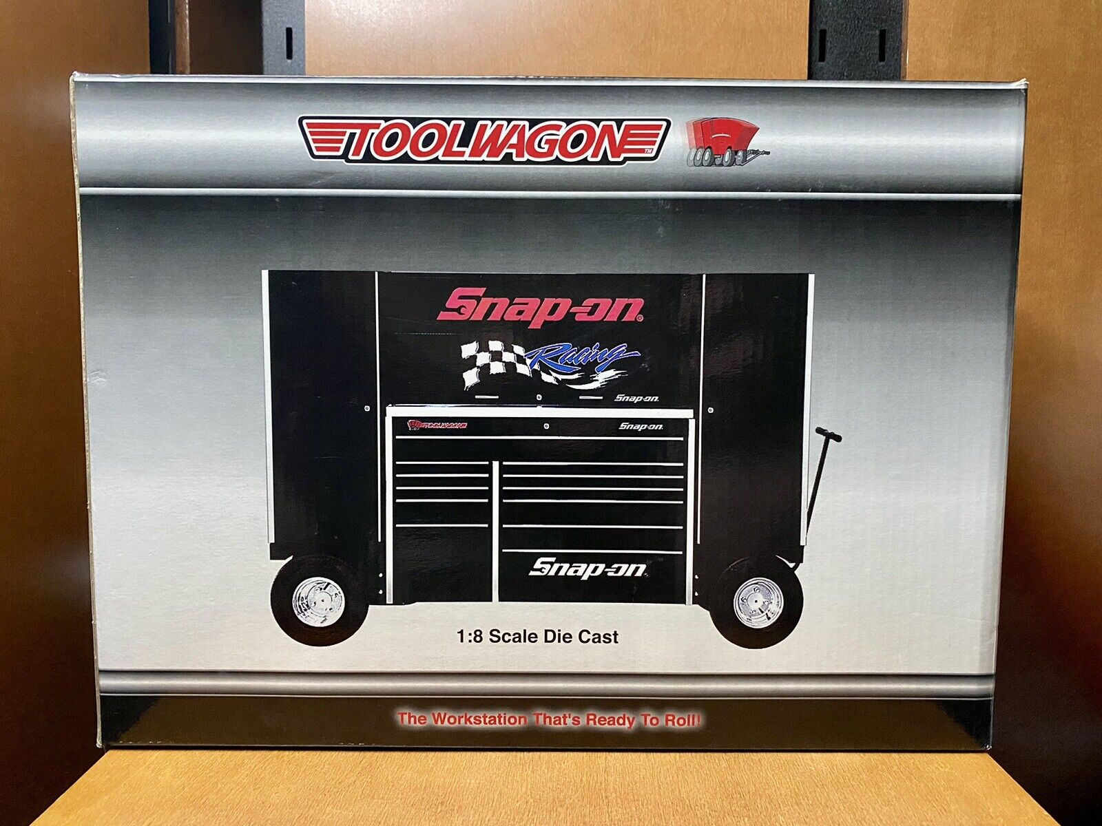 Vintage RARE New Snap-On 2004 Tool Wagon Rad Pack 1:8 Scale Die-cast Toolbox
