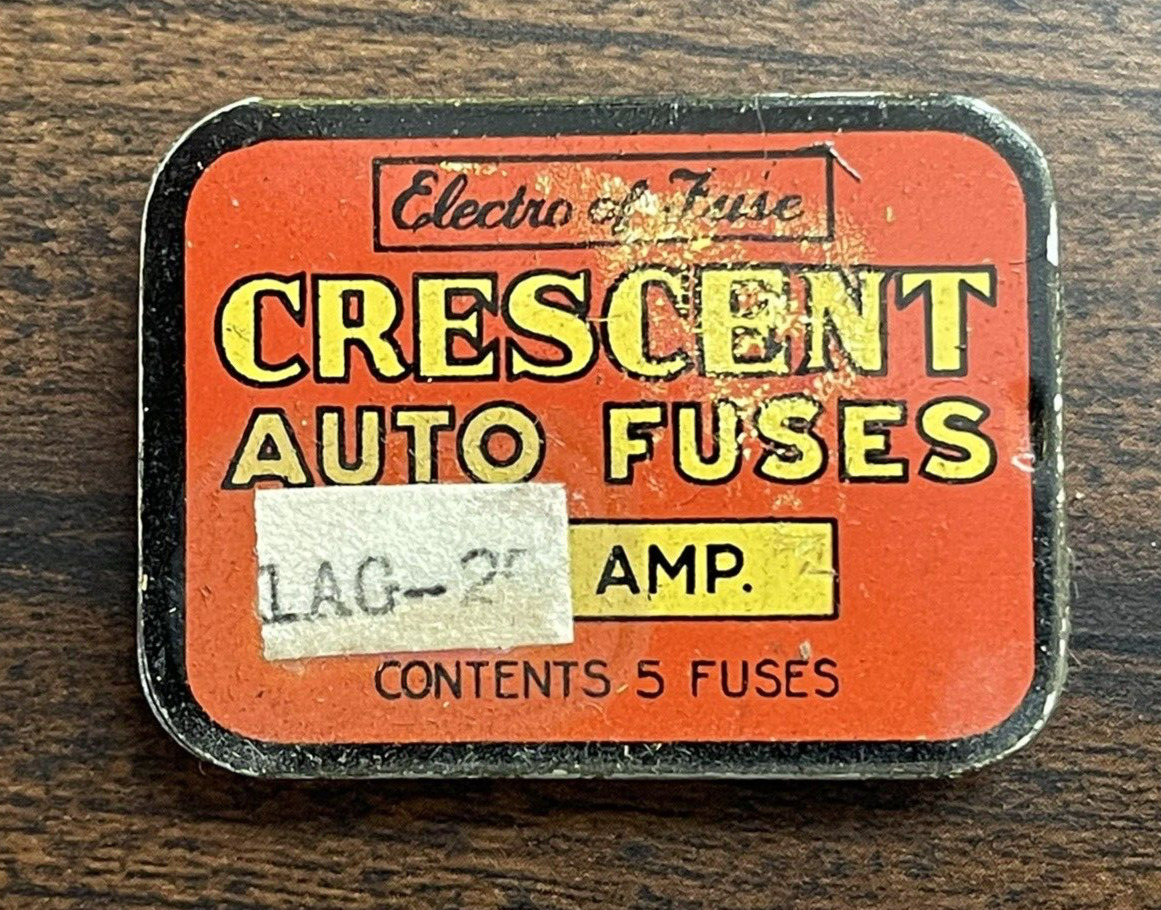 Vintage Crescent Auto Fuses Tin 1AG-20 Amp with 5 Fuses \