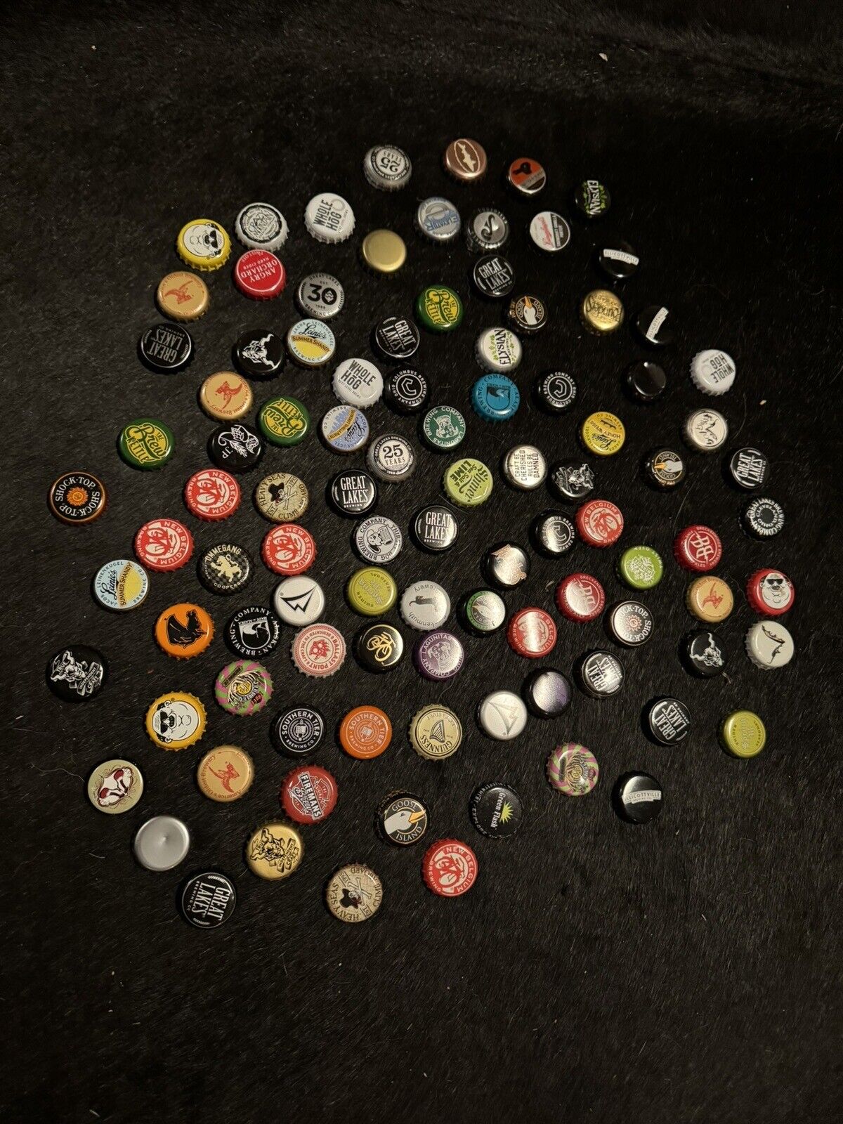 100 Beer Bottle Caps Mixed Lot Recycle Upcycle Craft Projects Collecting