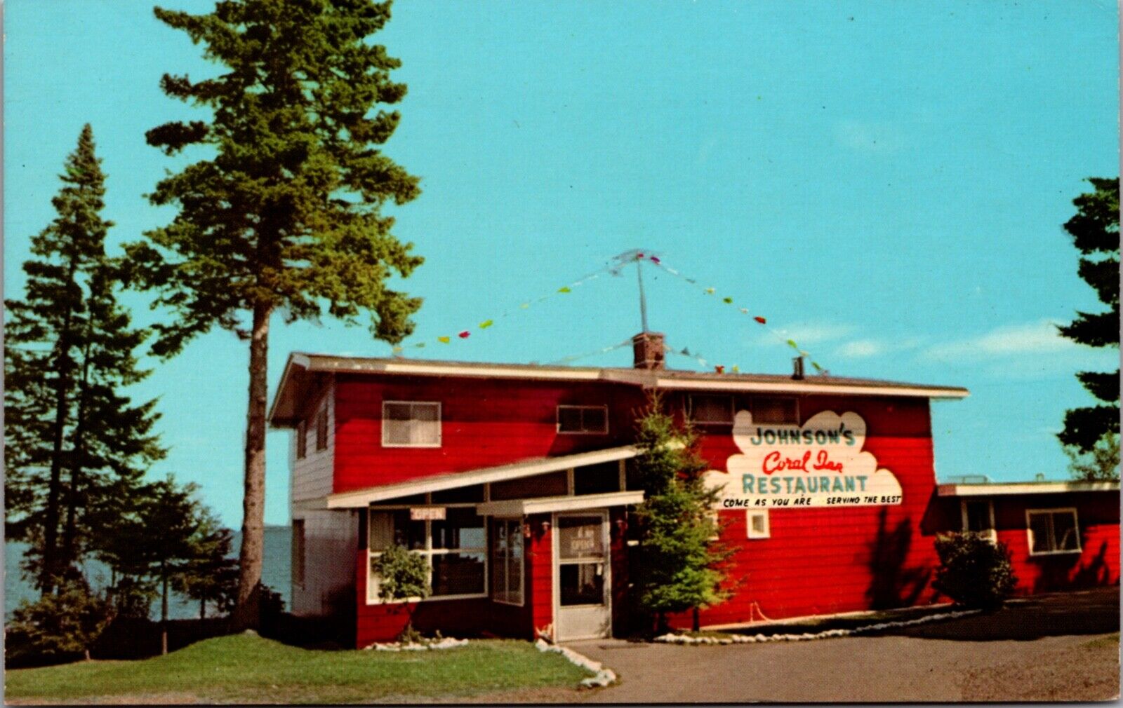 Postcard Johnson's Coral Inn Restaurant in Copper Harbor, Michigan