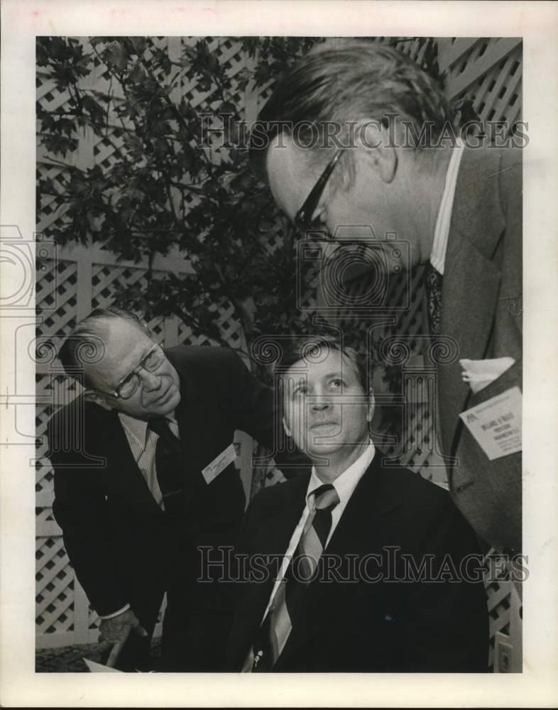 1974 Press Photo Deans Garland Walker, Page Keeton, Millard Ruud at luncheon