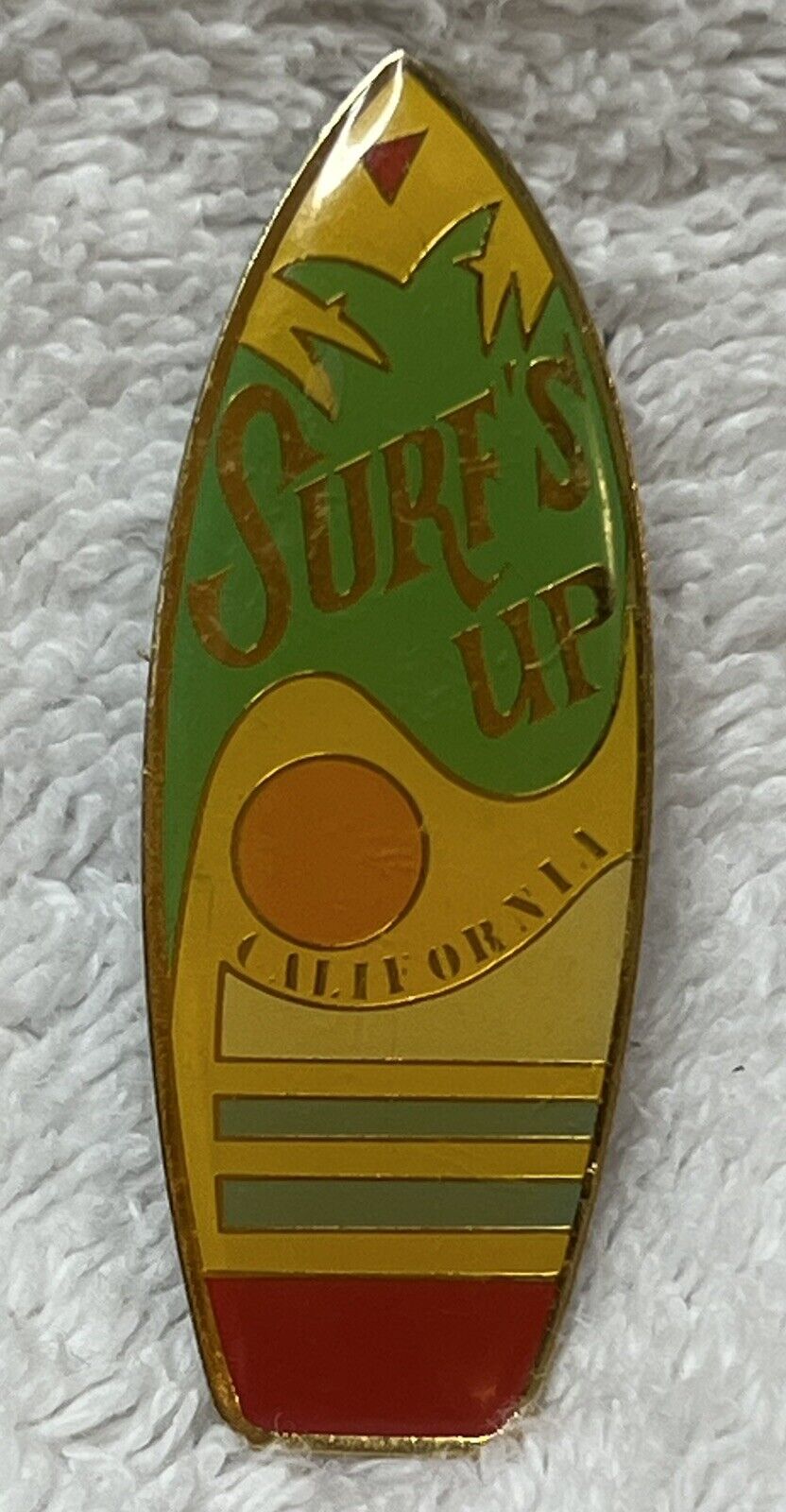 Vtg Surf’s Up California Enamel & Metal Surfboard Shaped Magnet 1980’s Hang 10