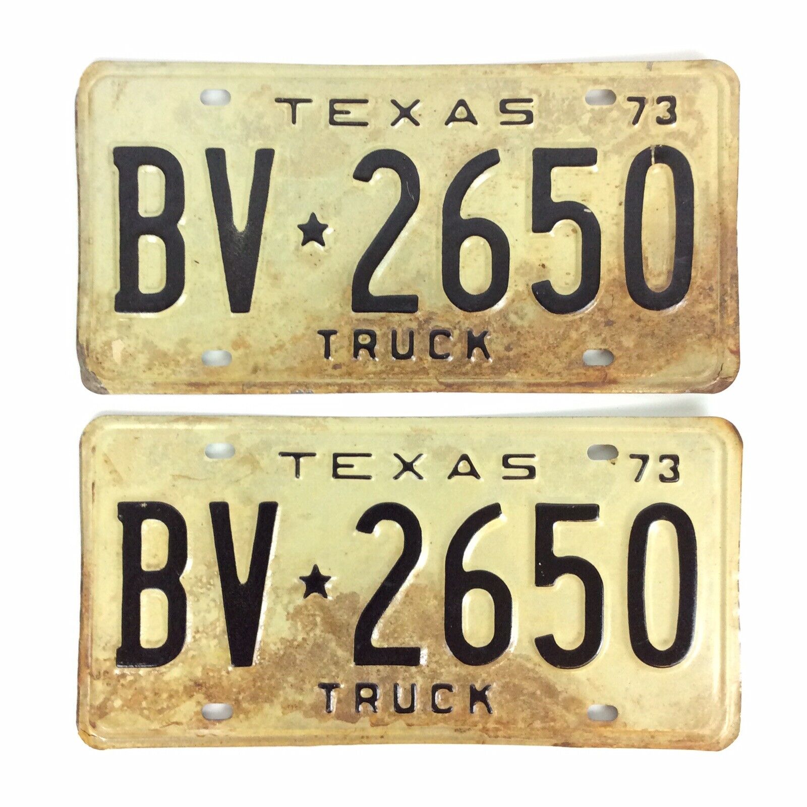 Vintage Texas Truck 1973 License Plate Pair BV 2650 Rusty Patina Man Cave Garage