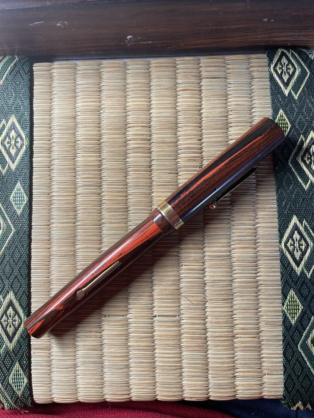 GRIESHABER Vintage fountain pen 1920s/30s Mottled Hard rubber Level Fill