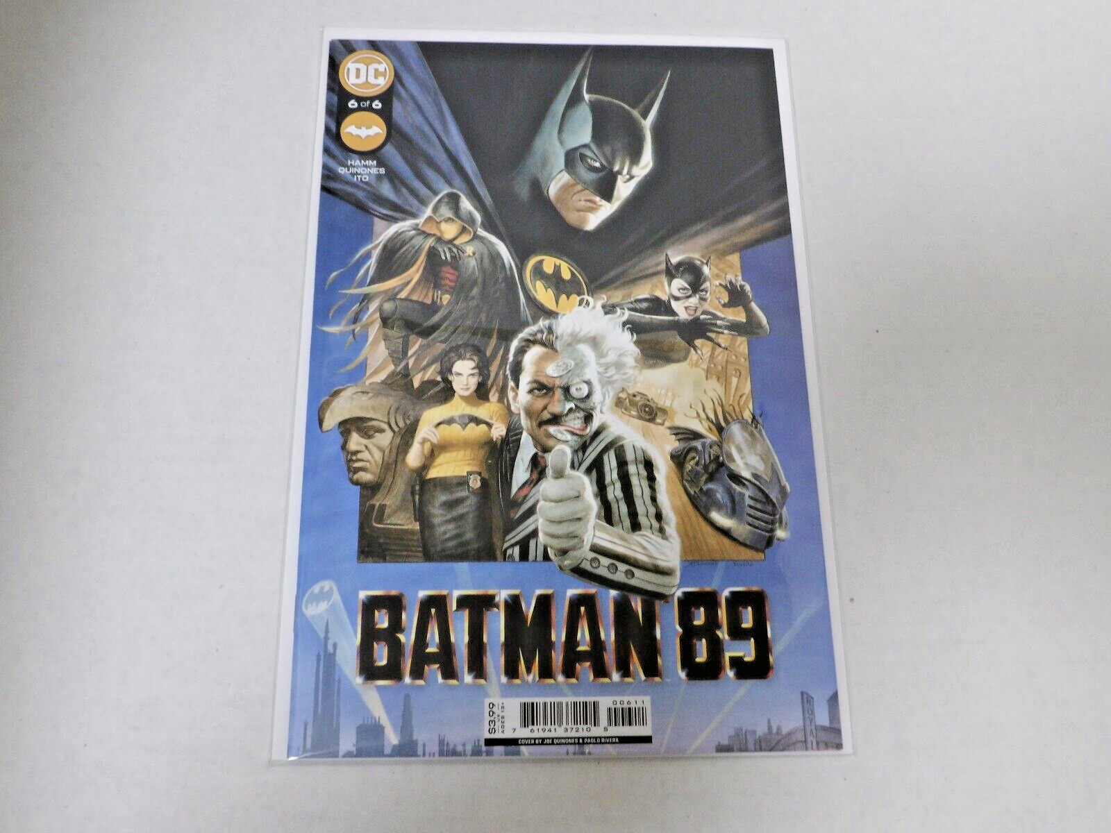 BATMAN \'89 #6 1ST PRINT DC COMICS 2022 TWO-FACE CATWOMAN ROBIN