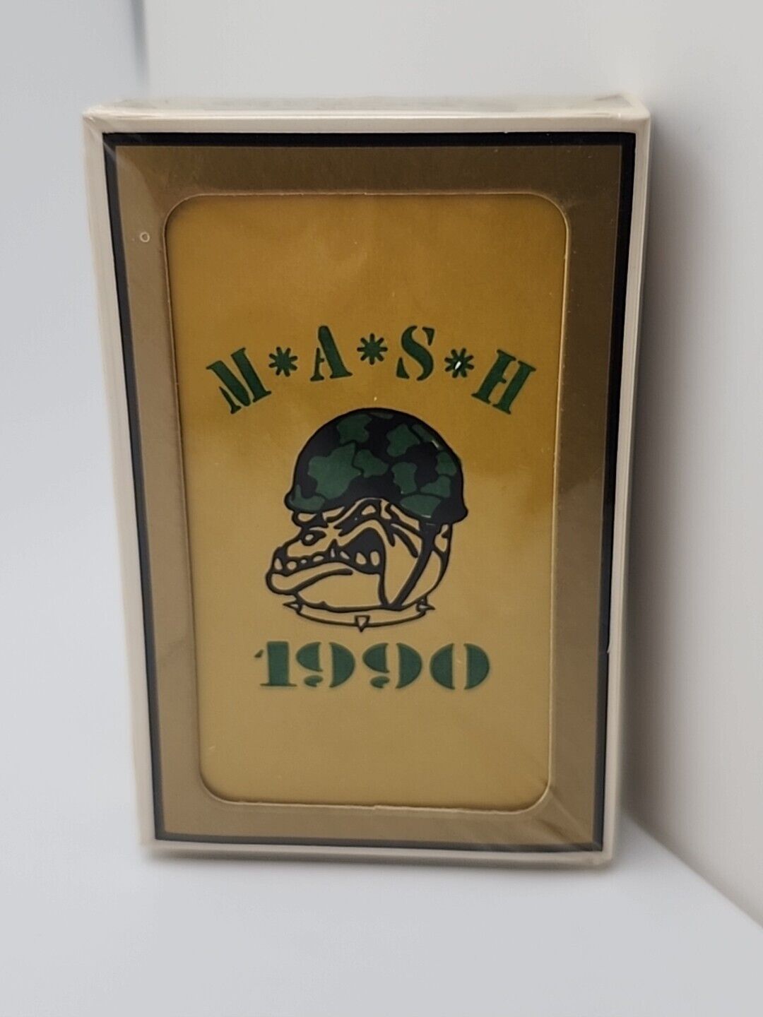 Vintage 1990 Gemaco Deck of Playing Cards MASH - BULLDOG - NEW OLD STOCK SEALED