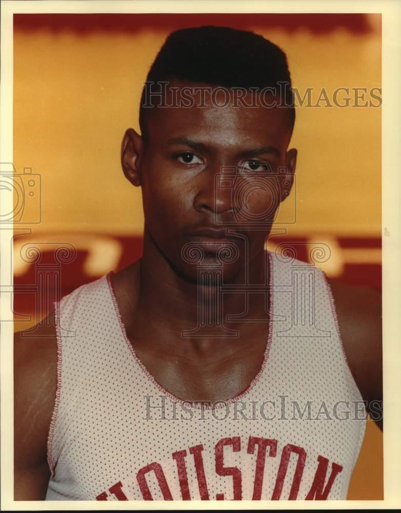 1989 Press Photo University of Houston Basketball Player Alvaro Teheran