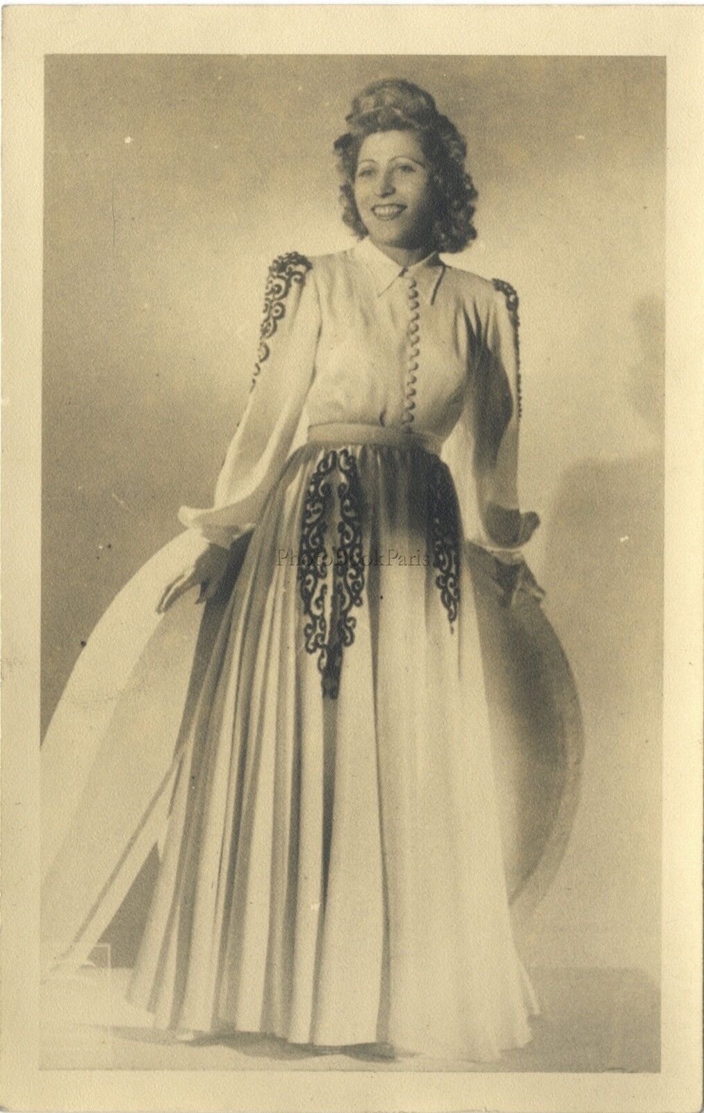 Germaine Roger? Singer Actress born in Marseille Photo n2 Vintage c1930