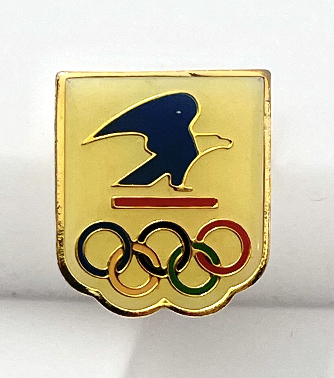 Vintage 1980\'s U.S. Mail Olympic Pin (.75\