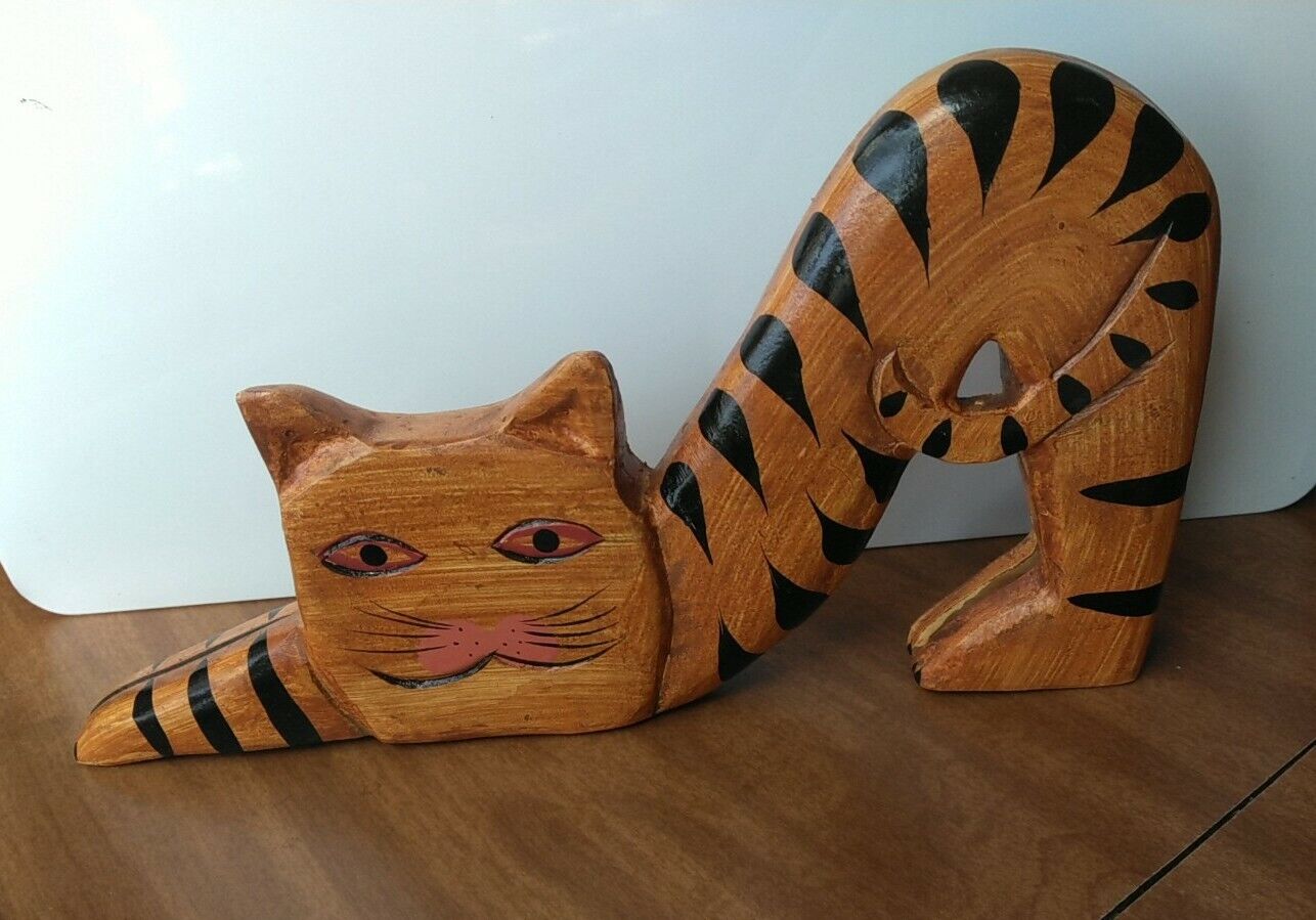Wooden Stretching Cat  Kitty Figurine Decor 10
