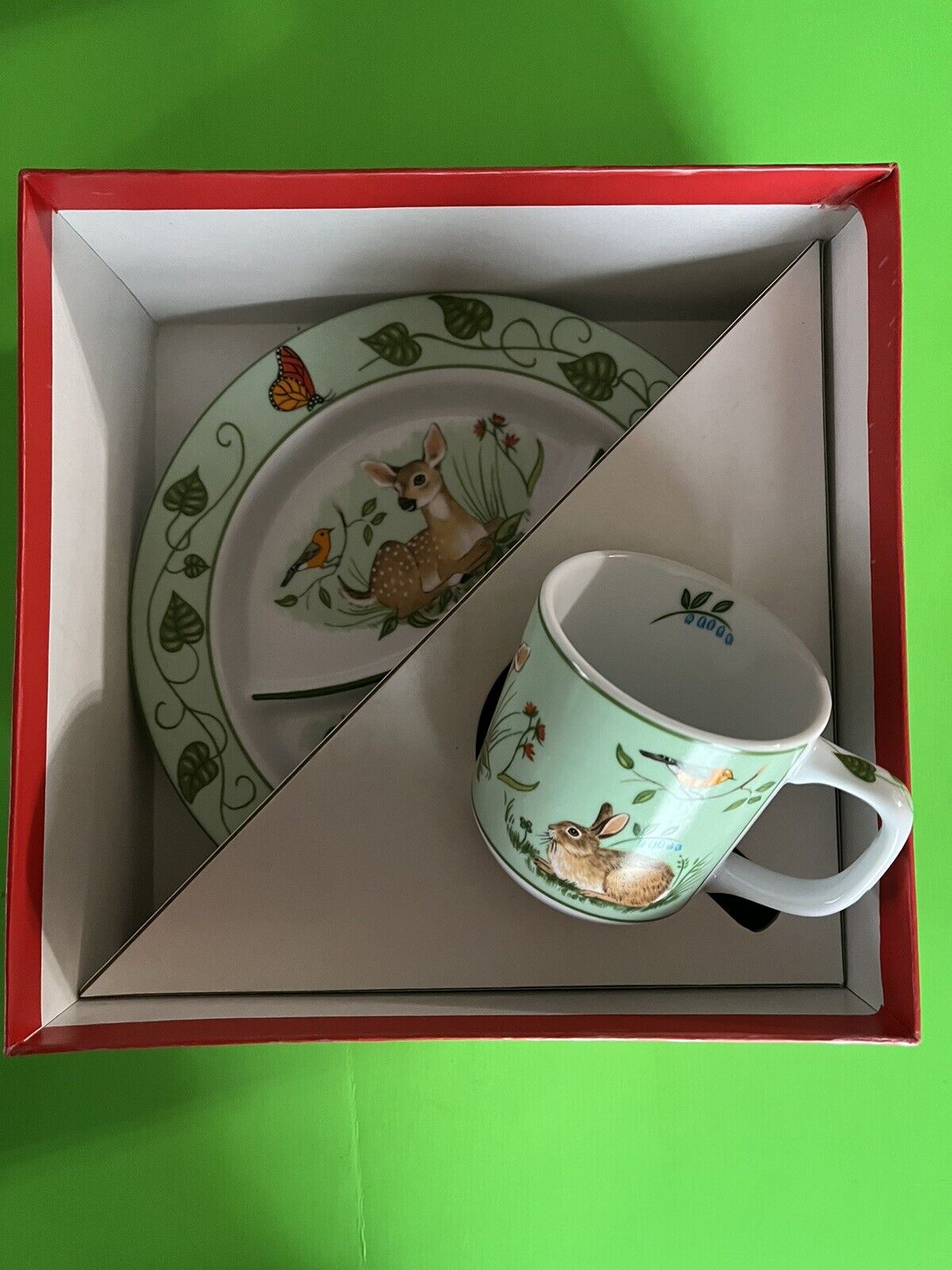 Beautiful Lynn Chase FOREST FRIENDS Child\'s Cup/Divided Dish Set/2 Excellent