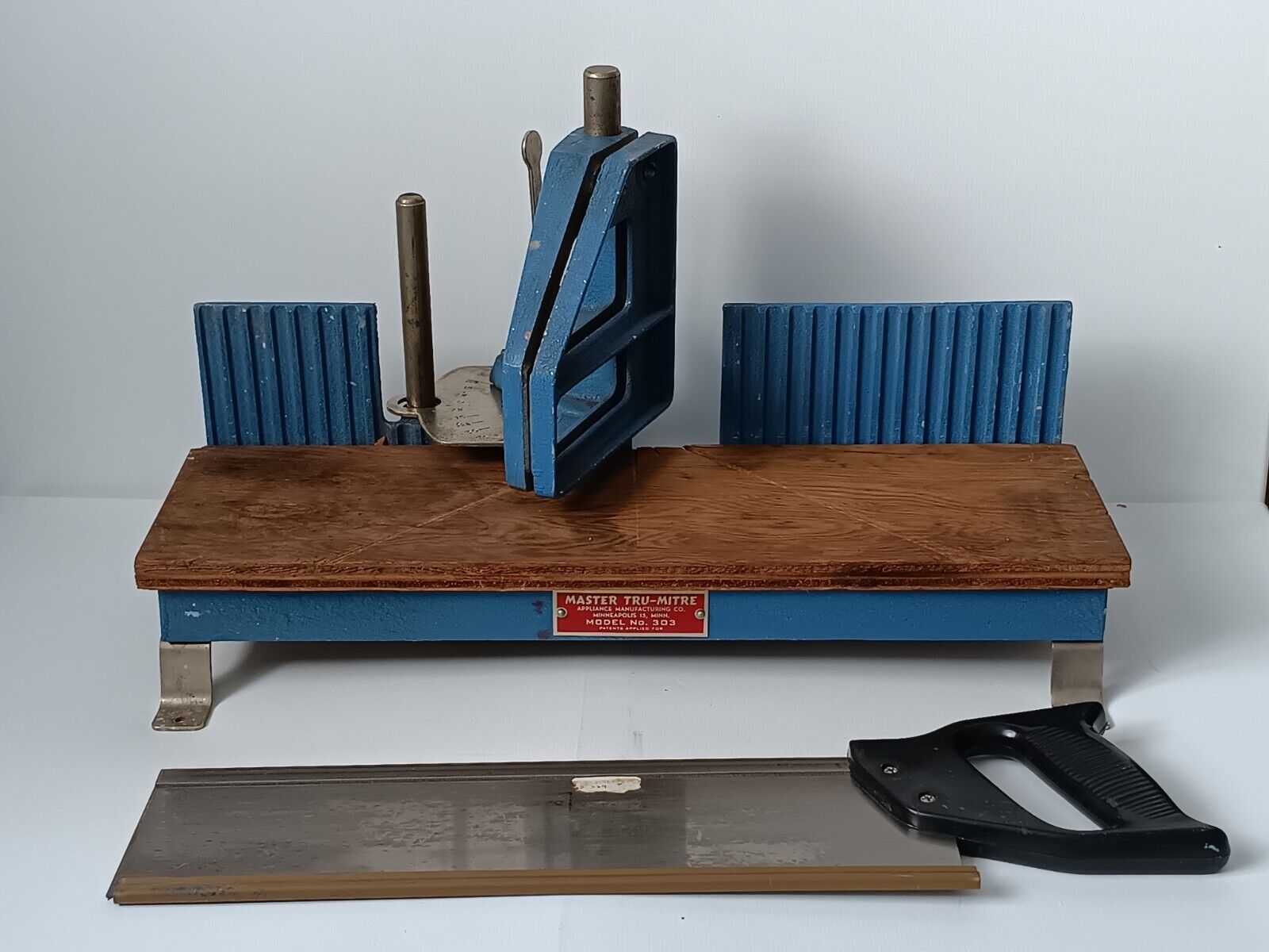 Vintage Miter Saw Master Tru-Mitre Model 303 Jigsaw Manual Appliance