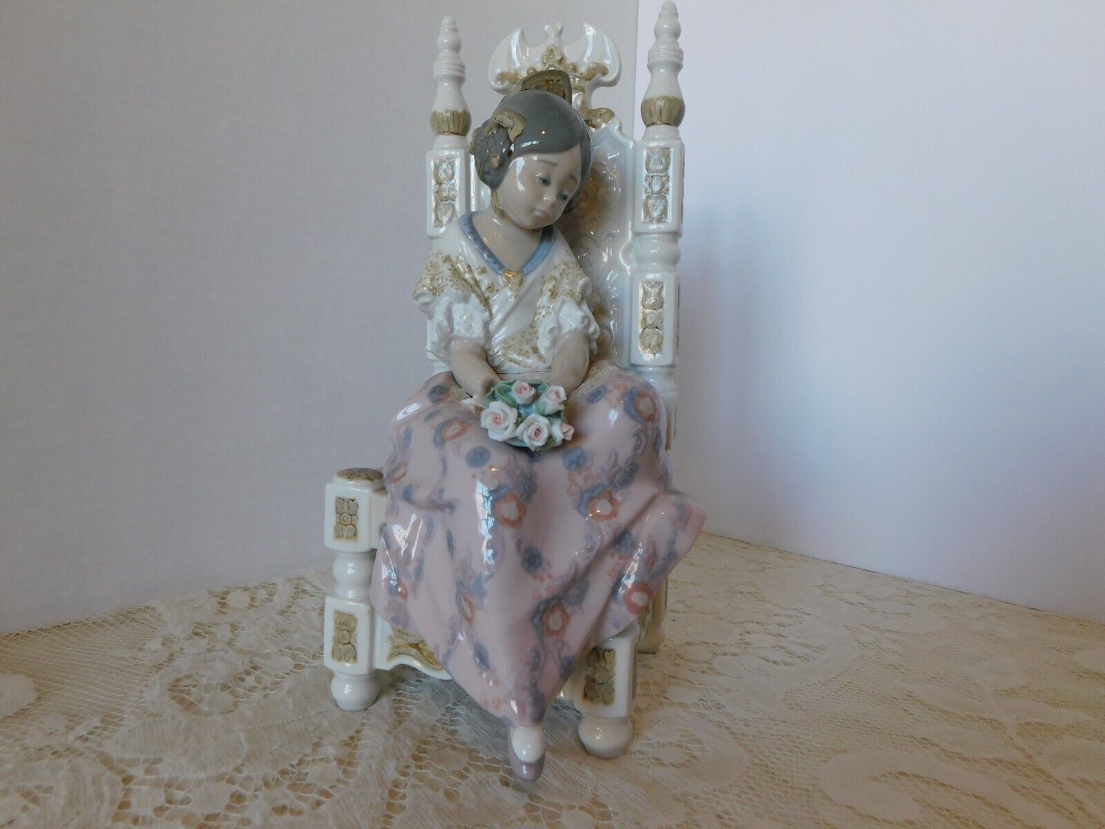 STUNNING RARE LLADRO SPAIN FIGURE #1397- SECOND THOUGHTS - TIRED VALENCIAN GIRL