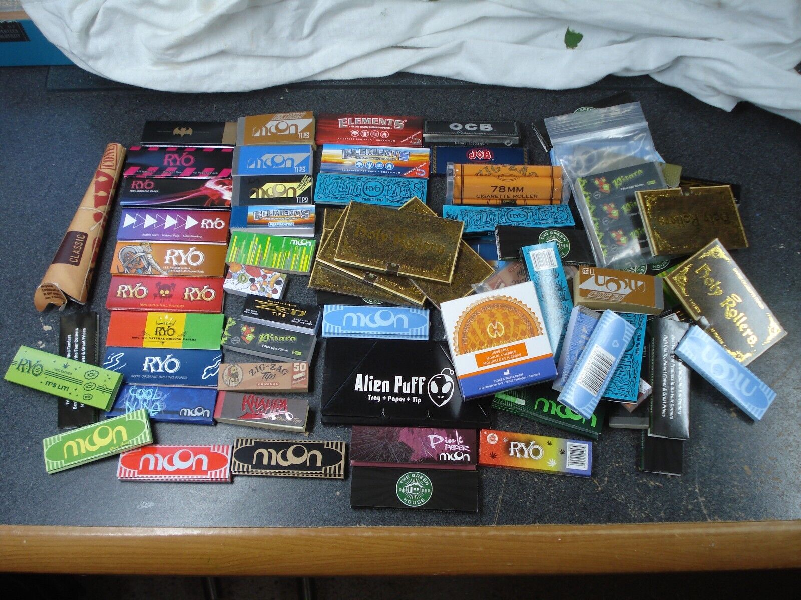 Huge lot Premium Rolling Papers Mixed Variety Assortment Packs w/ tips + more