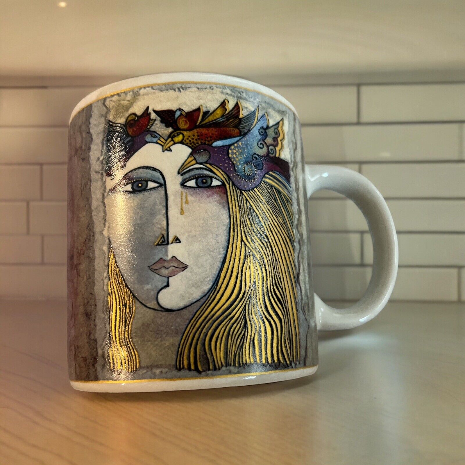 2004 Laurel Burch Wine Things Unlimited Colorful Ceramic Coffee Tea Cup Mug