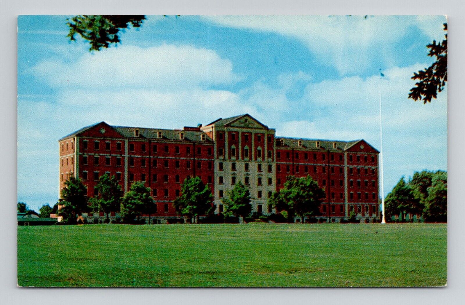 Postcard Veterans Hospital Fort Howard Maryland MD, Vintage Chrome L4