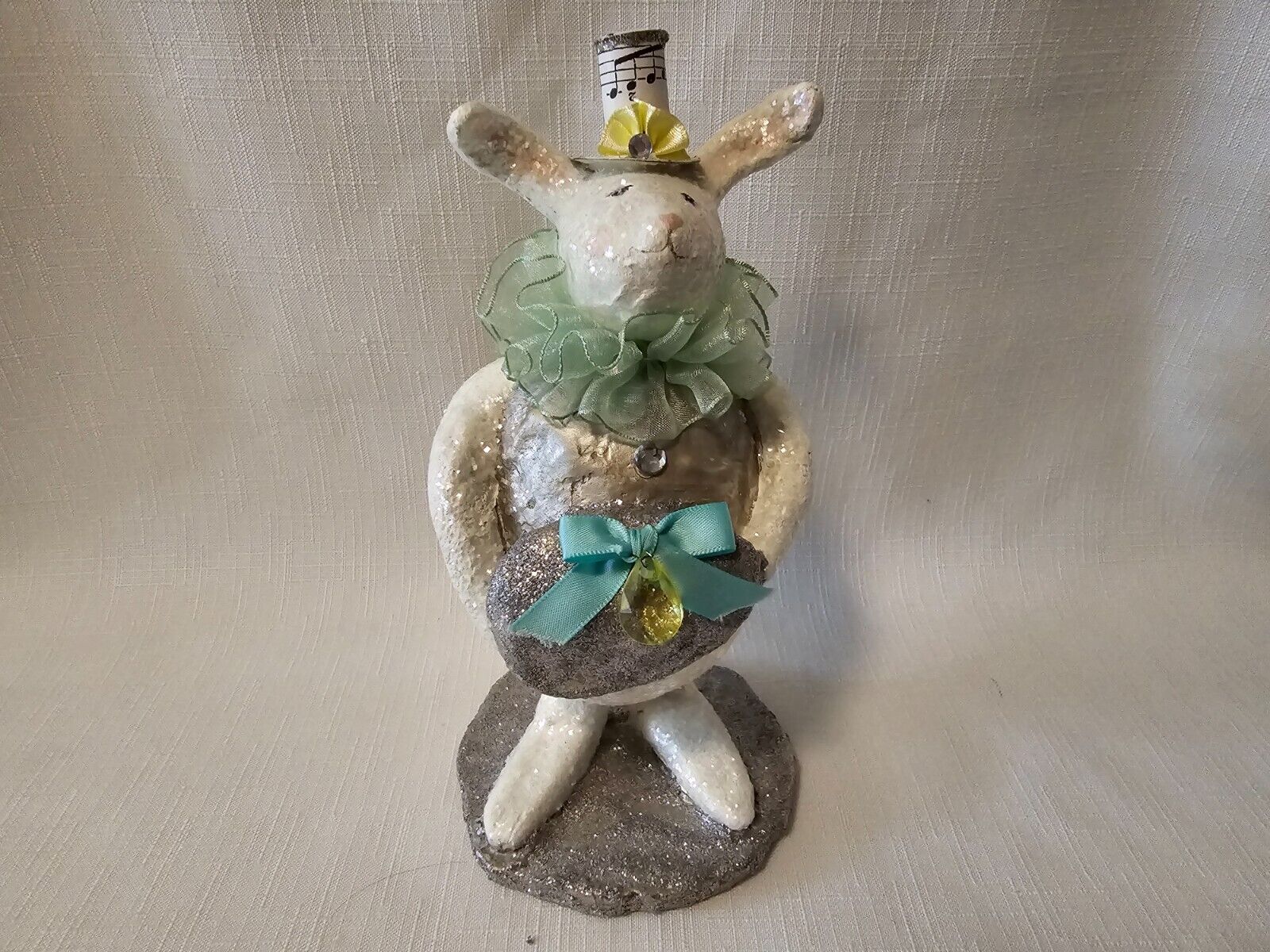 ESC Trading Co. Heather Myers Top Hat Bunny Figurine