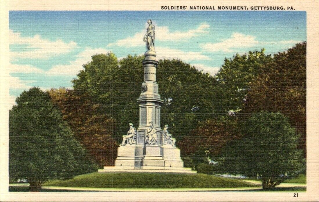 Postcard - Soldiers\' National Monument, Gettysburg, Pennsylvania  Linen 0830