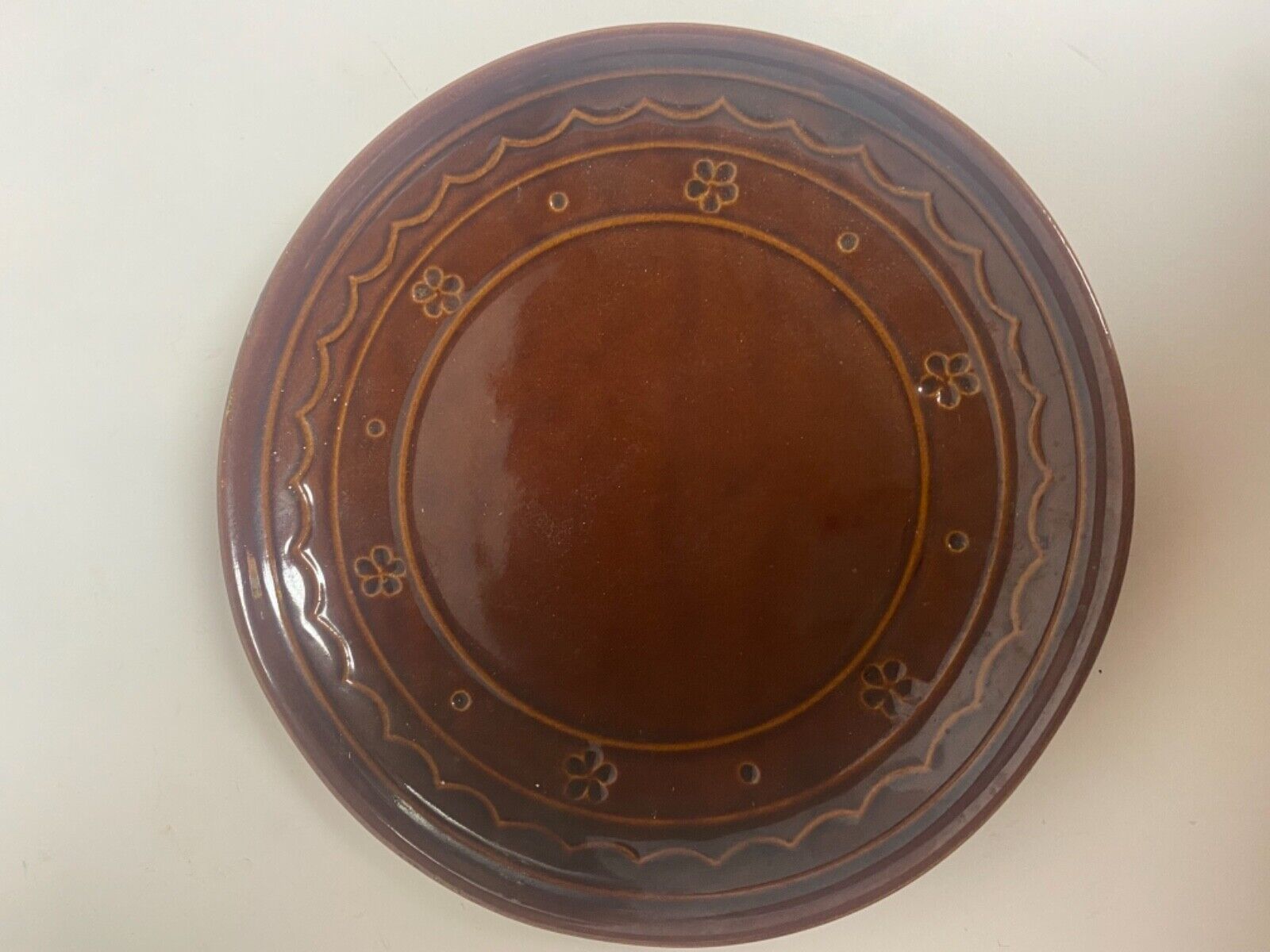 Vintage Mar-Crest Brown Dinner plate, made in the USA.