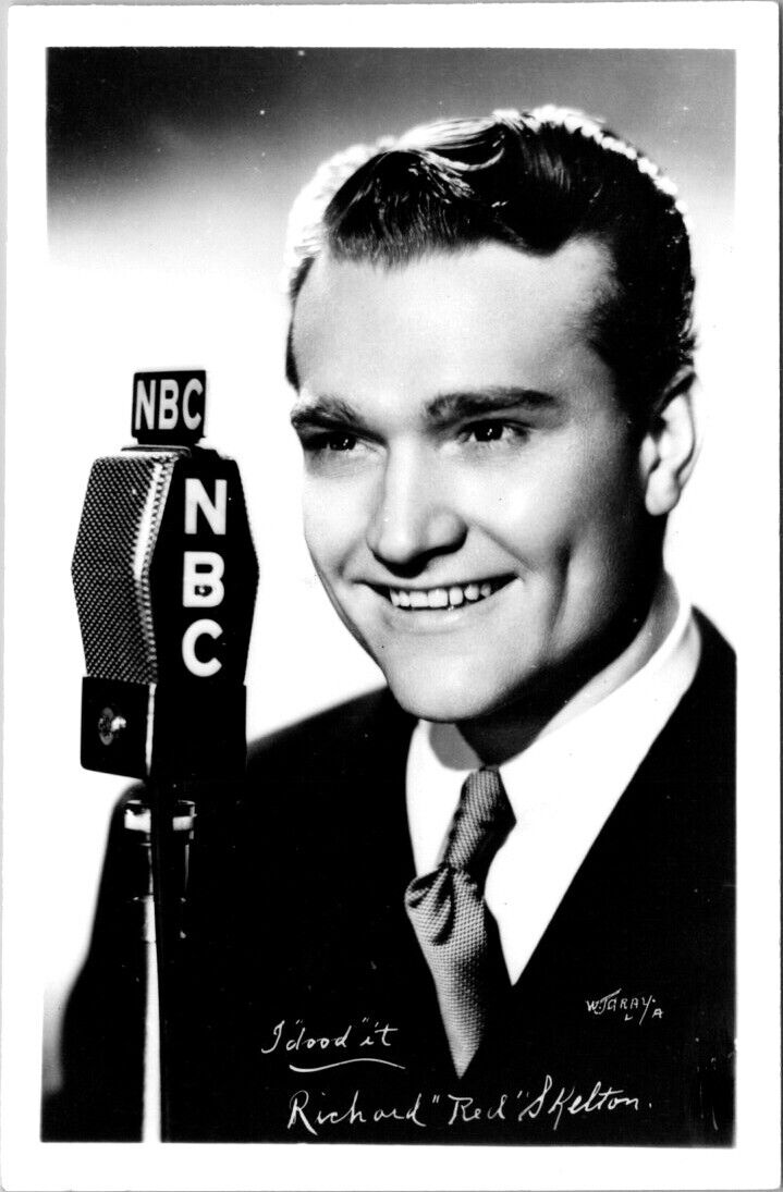 RPPC Richard Red Skelton Entertainer NBC Publicity Photo c1940s postcard NQ13