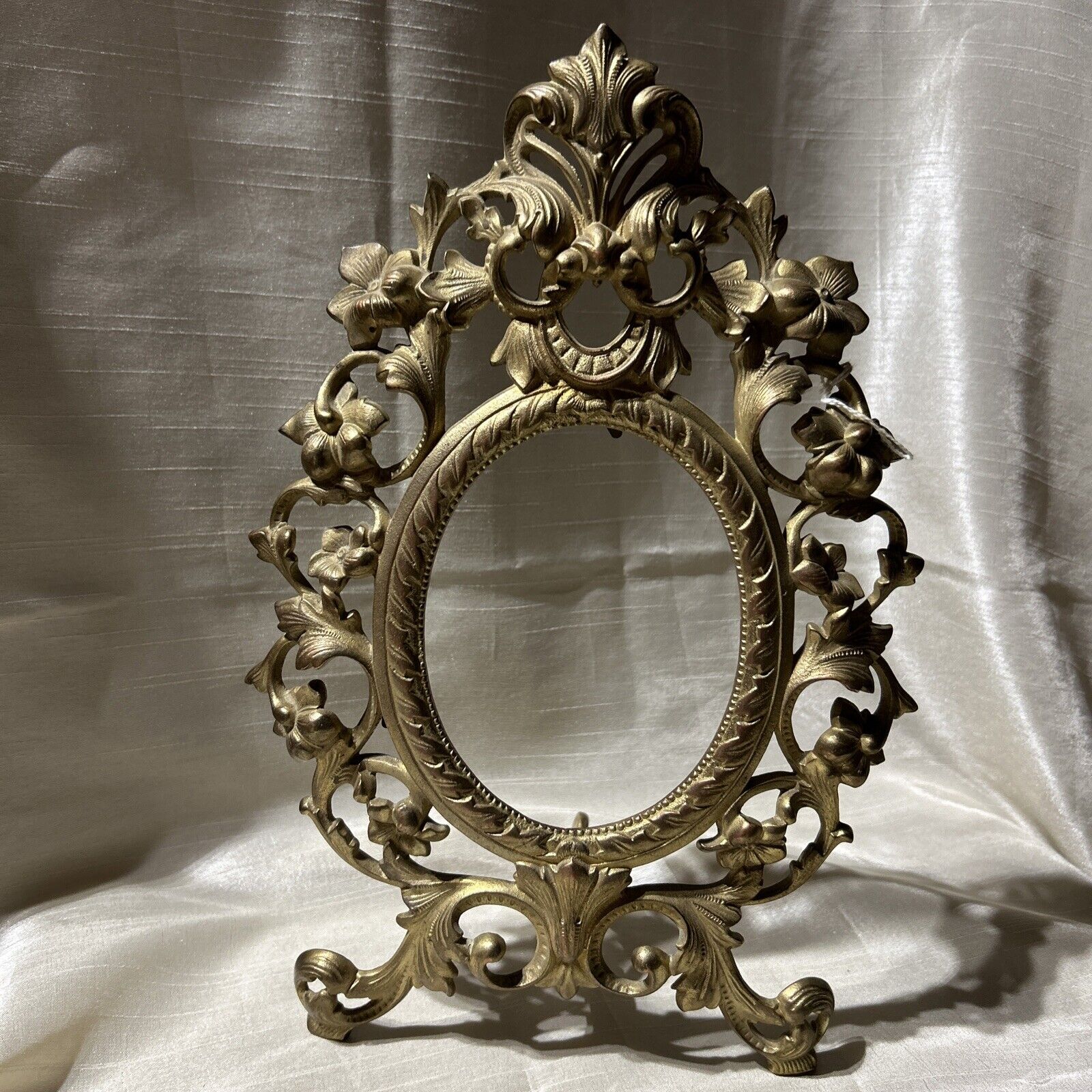 Vintage Cast Iron Brass Ornate Art Nouveau Oval Picture Frame/Stand~No Glass