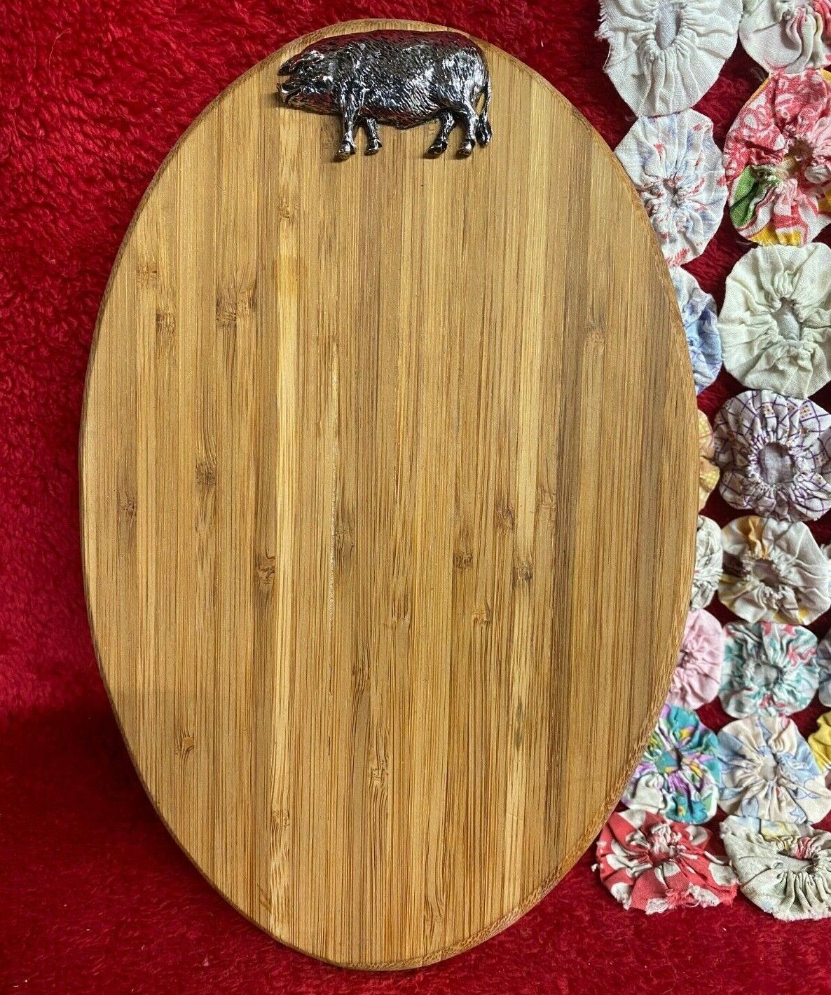 Wooden Cheese Board with Metal Pig Design 