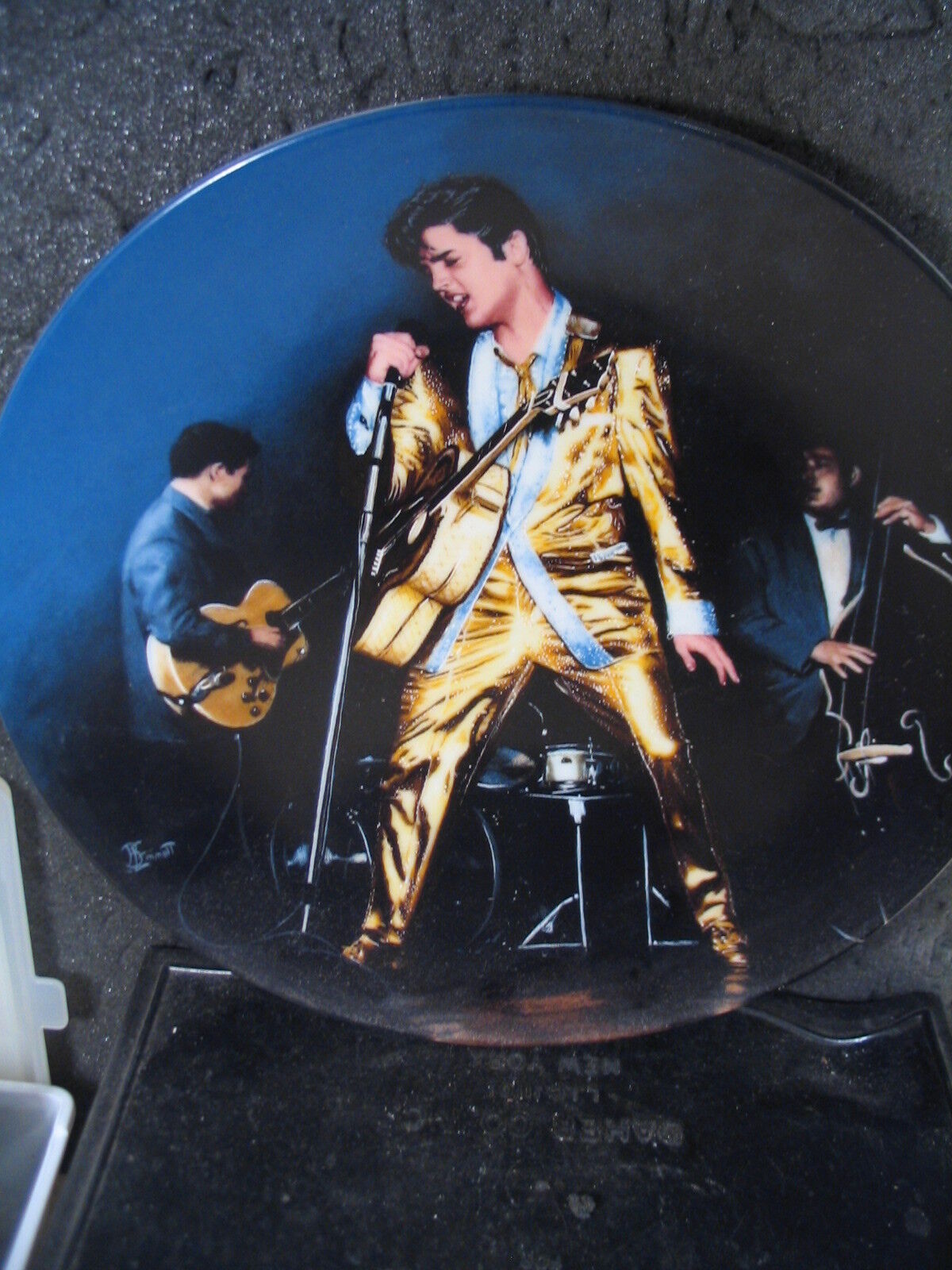 1989 Elvis Presley Looking At A Legend MEMPHIS FLASH Delphi\'  Ltd Ed Plate 