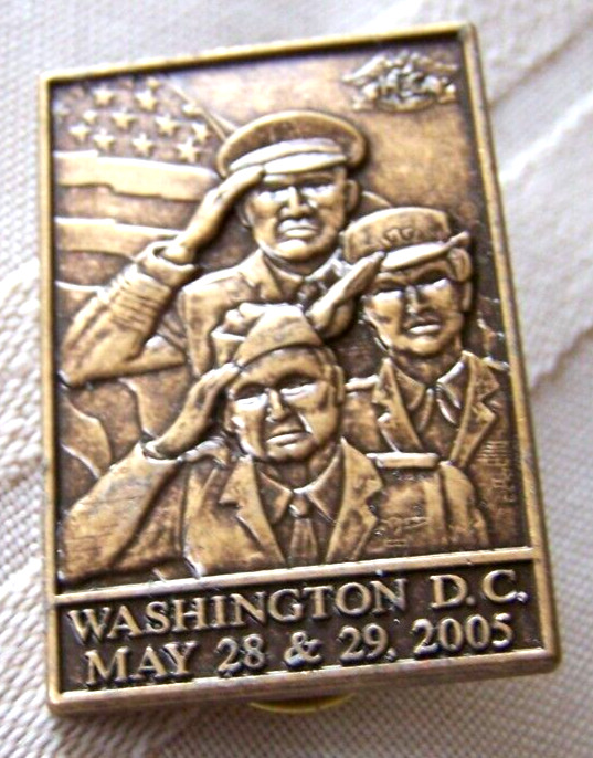 HARLEY DAVIDSON HOG 2005 WASHINGTON DC ARMED FORCES SALUTE VEST JACKET PIN