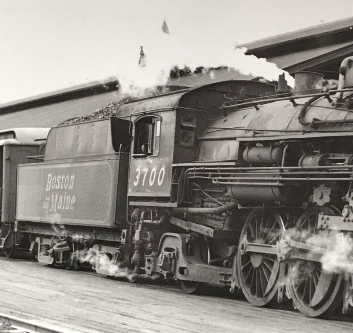 Boston & Maine Railroad BM #3700 4-6-2 Alco Locomotive Train Photo Portland ME
