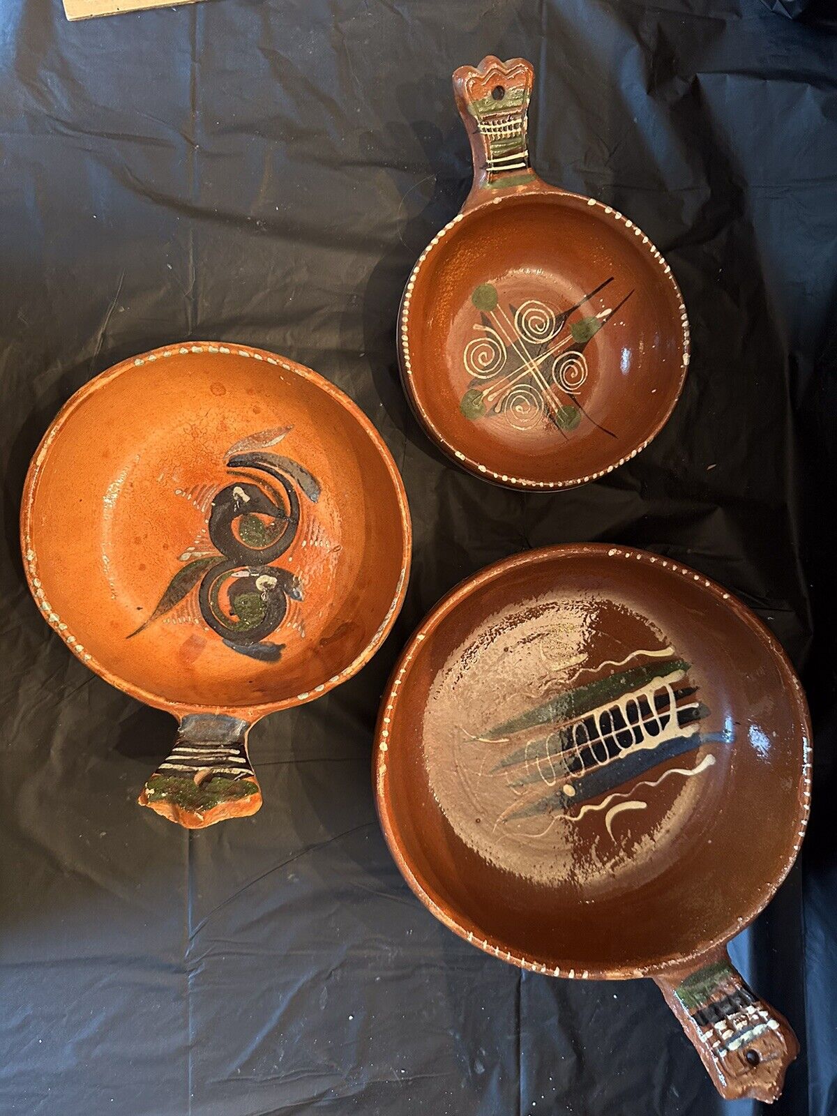 VINTAGE Set of 3 FRY PANS Hand Painted REDWARE TERRACOTTA CLAY/GRIMM-MEXICO