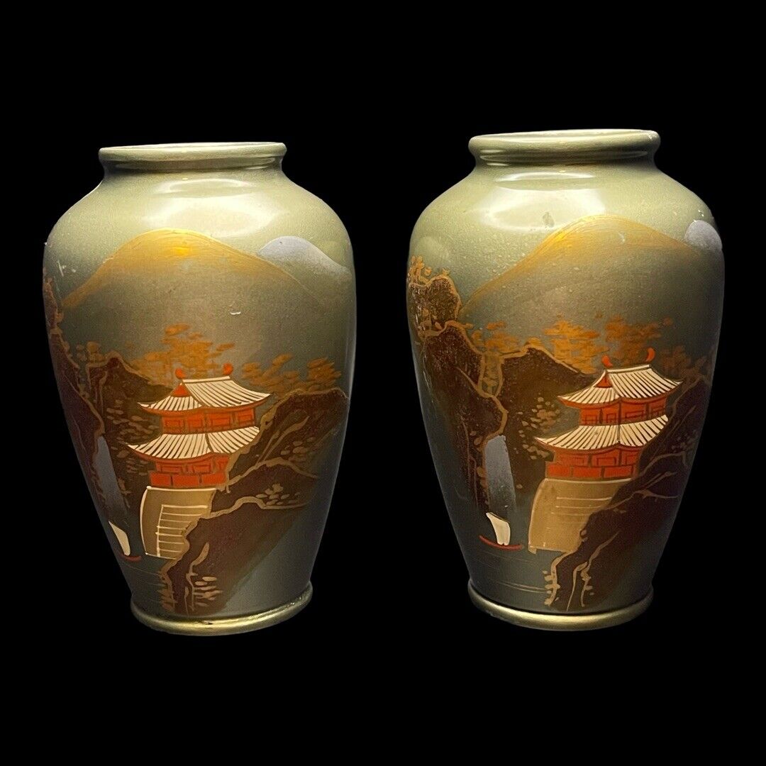 Vintage Pair of Mixed Metal Vase Gold Silver Mt Fuji Pagoda Japan 4”