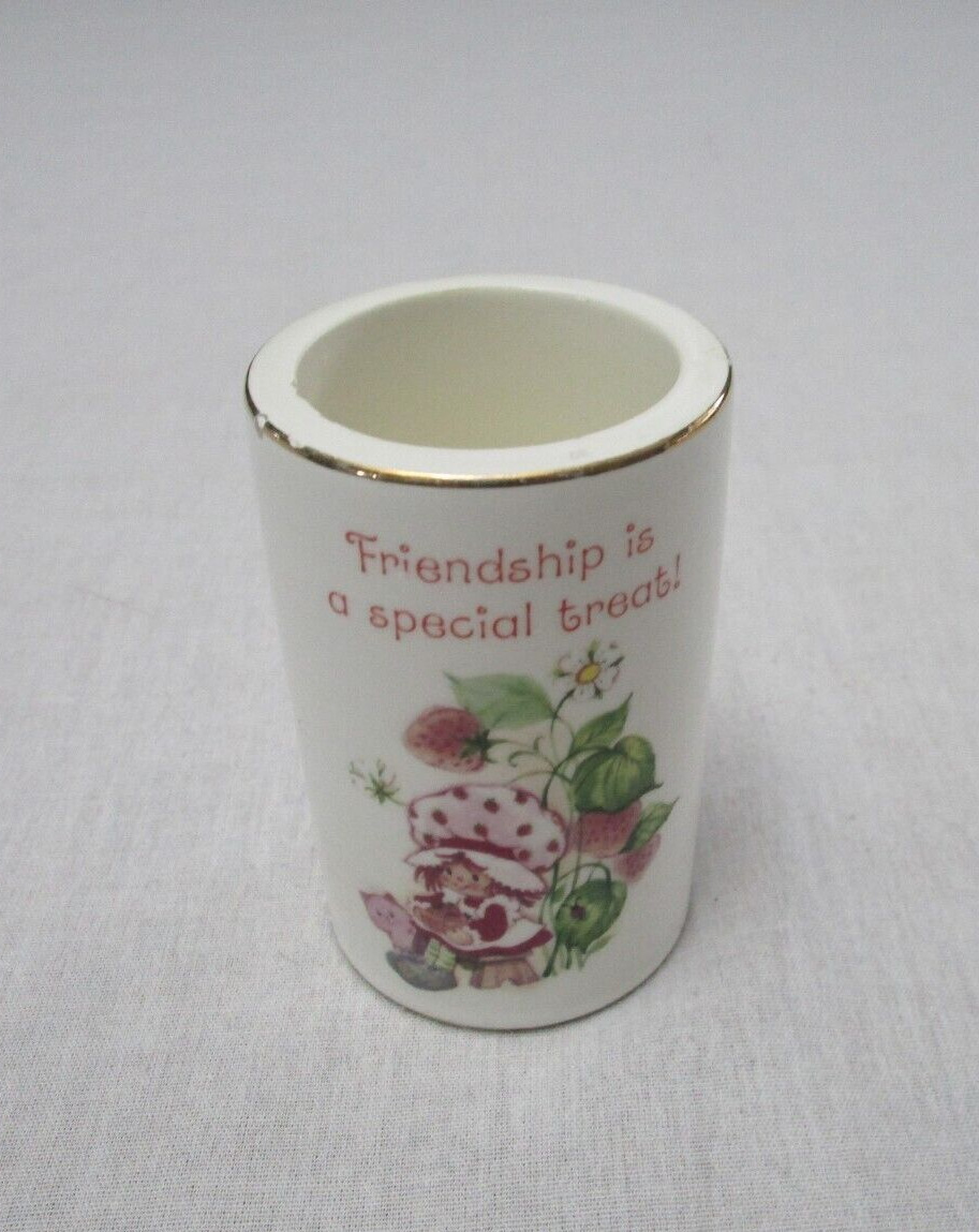 VINTAGE STRAWBERRY SHORTCAKE CANDLE HOLDER MADE IN JAPAN GUIL HOUSE 1980 3\