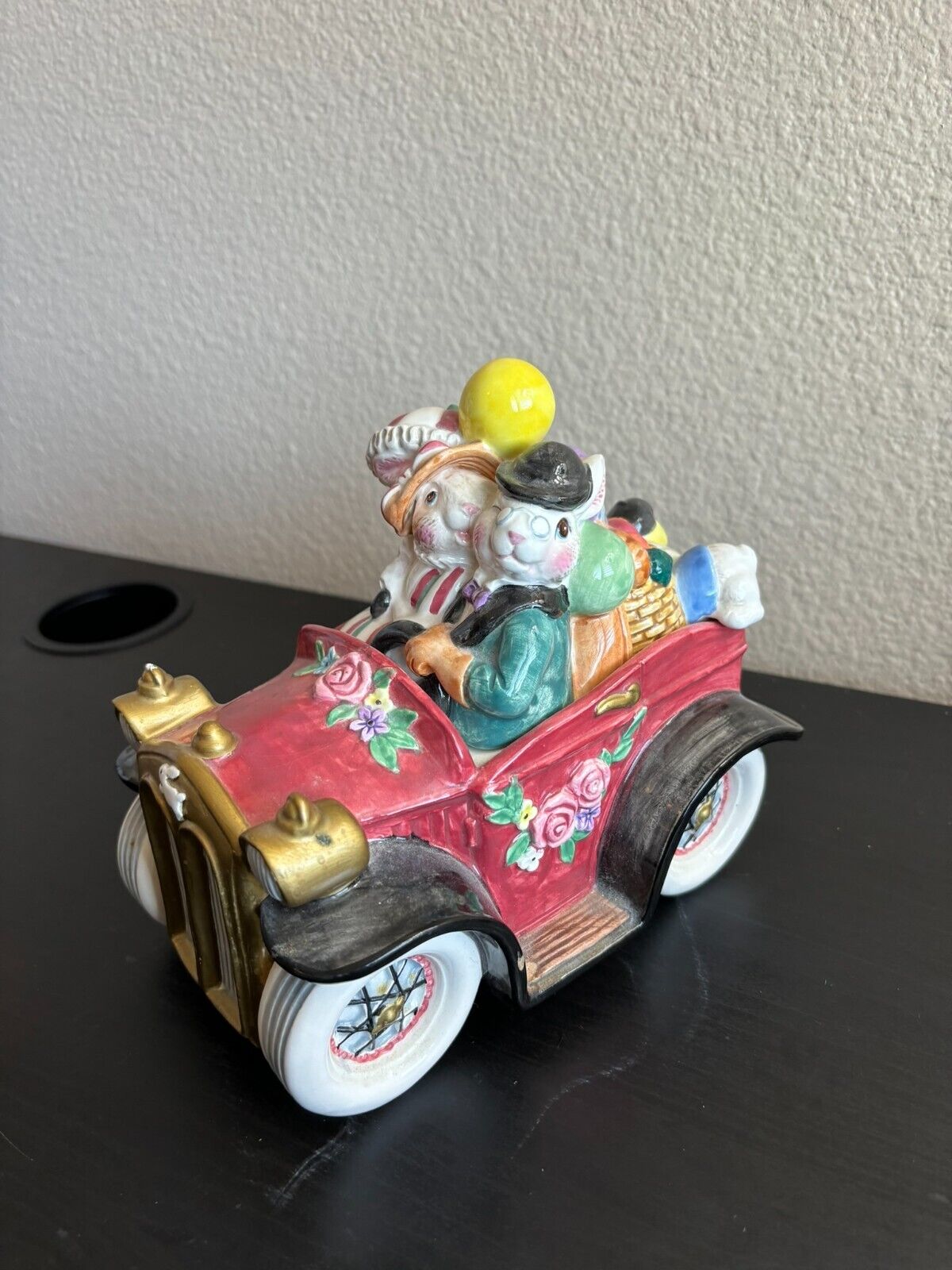 Vintage FITZ & FLOYD Rabbit Family Touring Car Cookie Jar