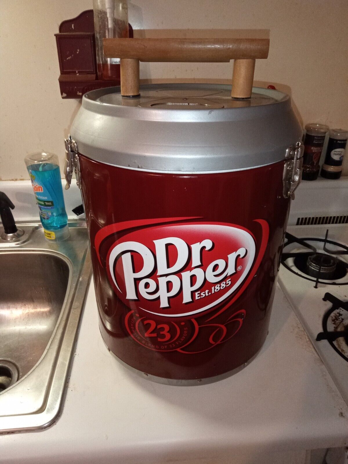 Very Rare Dr Pepper Metal Cooler with Styrofoam Liner And Hinged Lid.