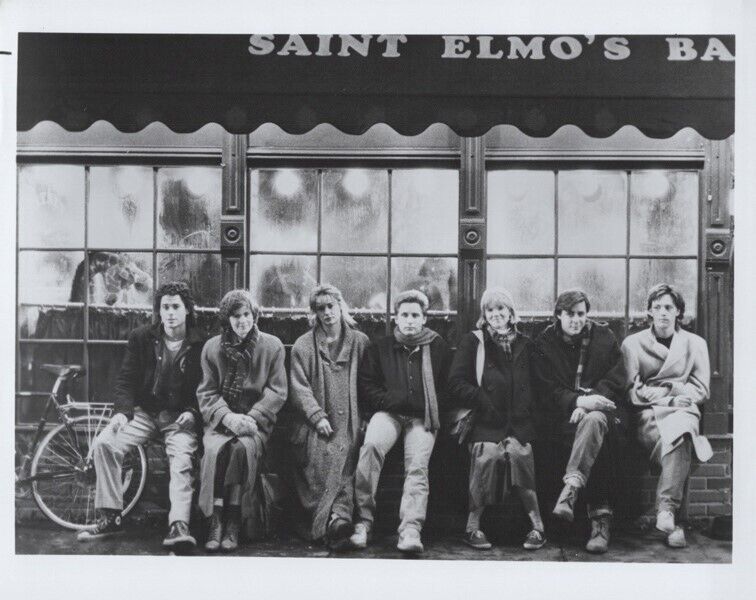 St. Elmo\'s Fire group pose of cast outside the bar 8x10 inch photo