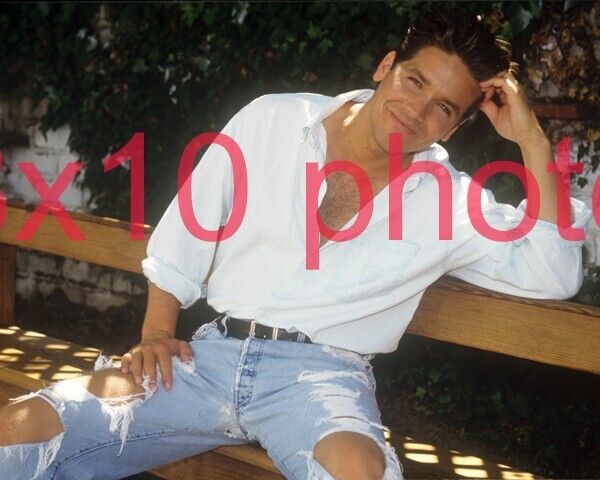 MICHAEL DAMIAN #12,the young & the restless,8X10 PHOTO