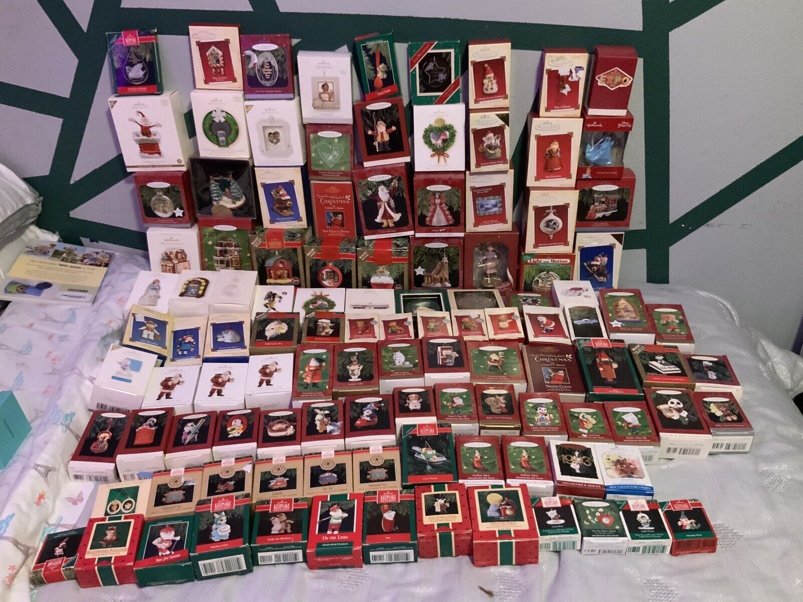 Lot Of 111 Hallmark Keepsake Christmas Ornaments & Addt’l Enesco & Other Brands