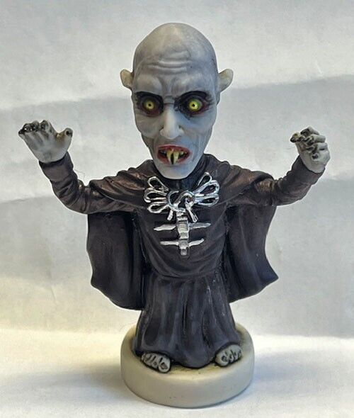 Harmony Kingdom artist Neil Eyre Designs Halloween Dracula NOS4A2 Salem\'s Lot