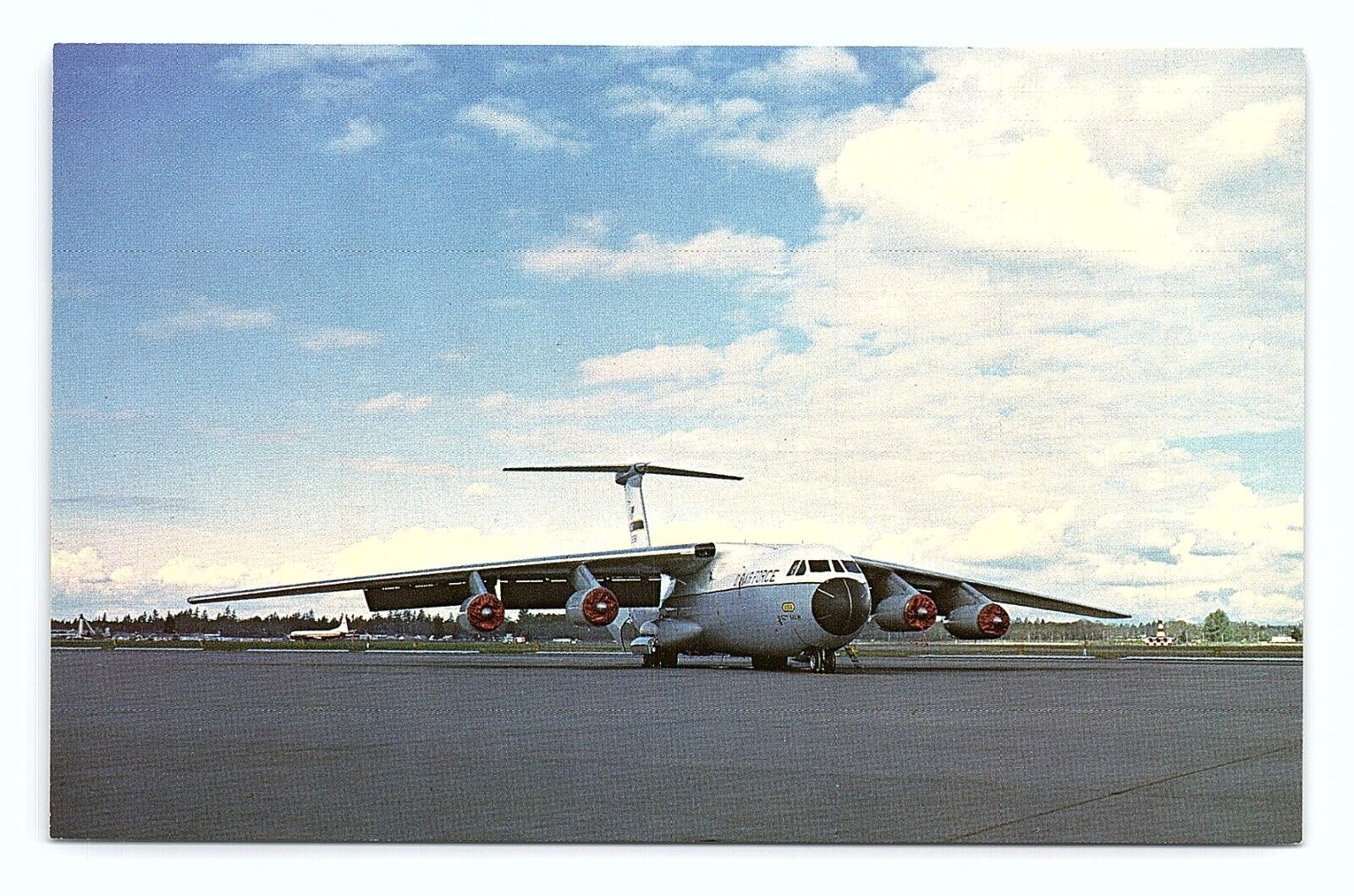 Lockheed C-141A Starlifter U.S. Air Force MAC Military Airlift Command  Postcard