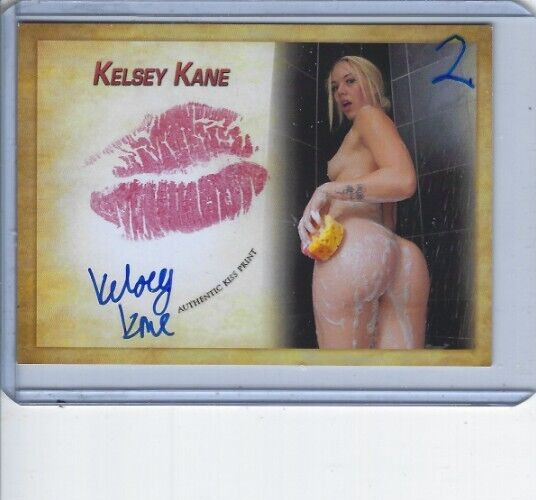 Kelsey Kane Actress Model Signed & Kissed Trading Card #2 Collectors Expo