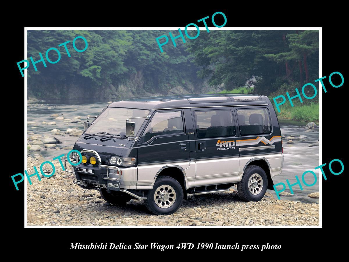 OLD LARGE HISTORIC PHOTO OF 1990 MITSUBISHI DELICA STAR WAGON LAUNCH PRESS PHOTO