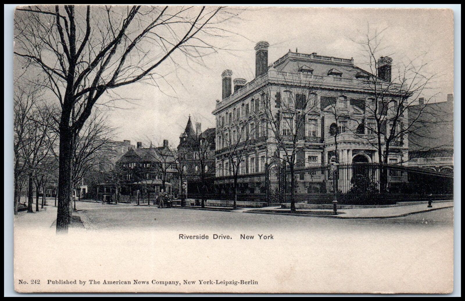 Postcard Riverside Drive, American News Company New York City NY W47