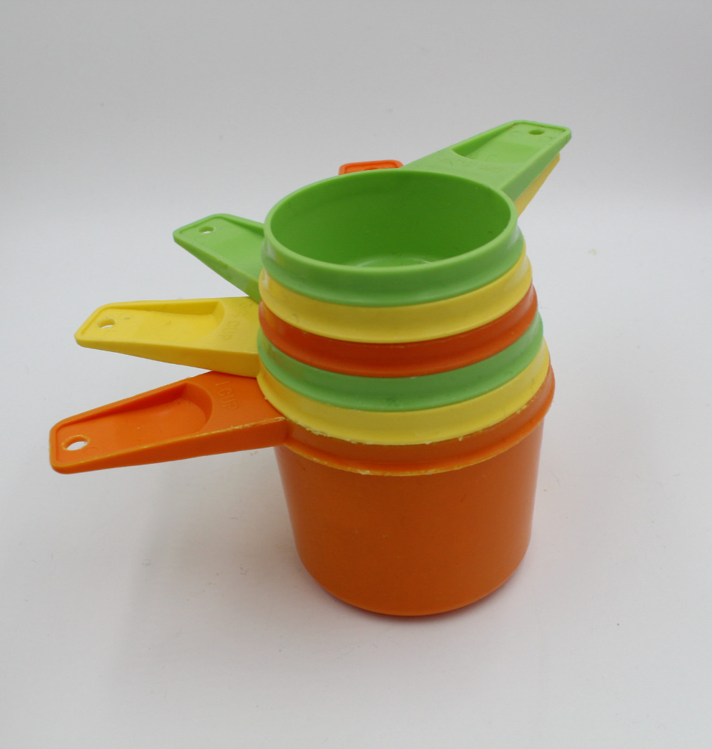 Vintage Tupperware Measuring Cup Set Mixed Color Set 6 Pieces