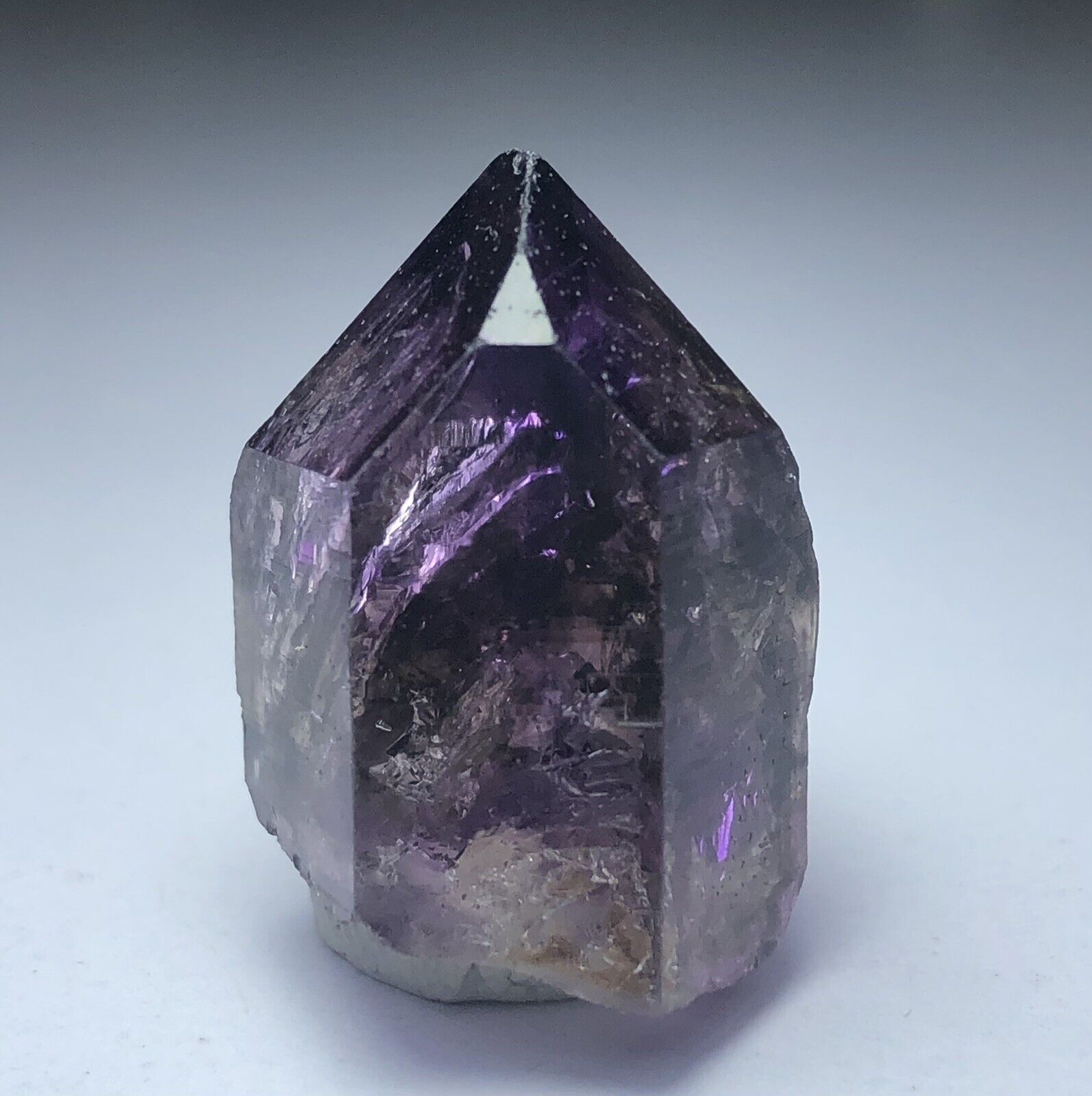 Amazing Natural Terminated Amythest Crystal With Fabulous Colour Form Africa Min