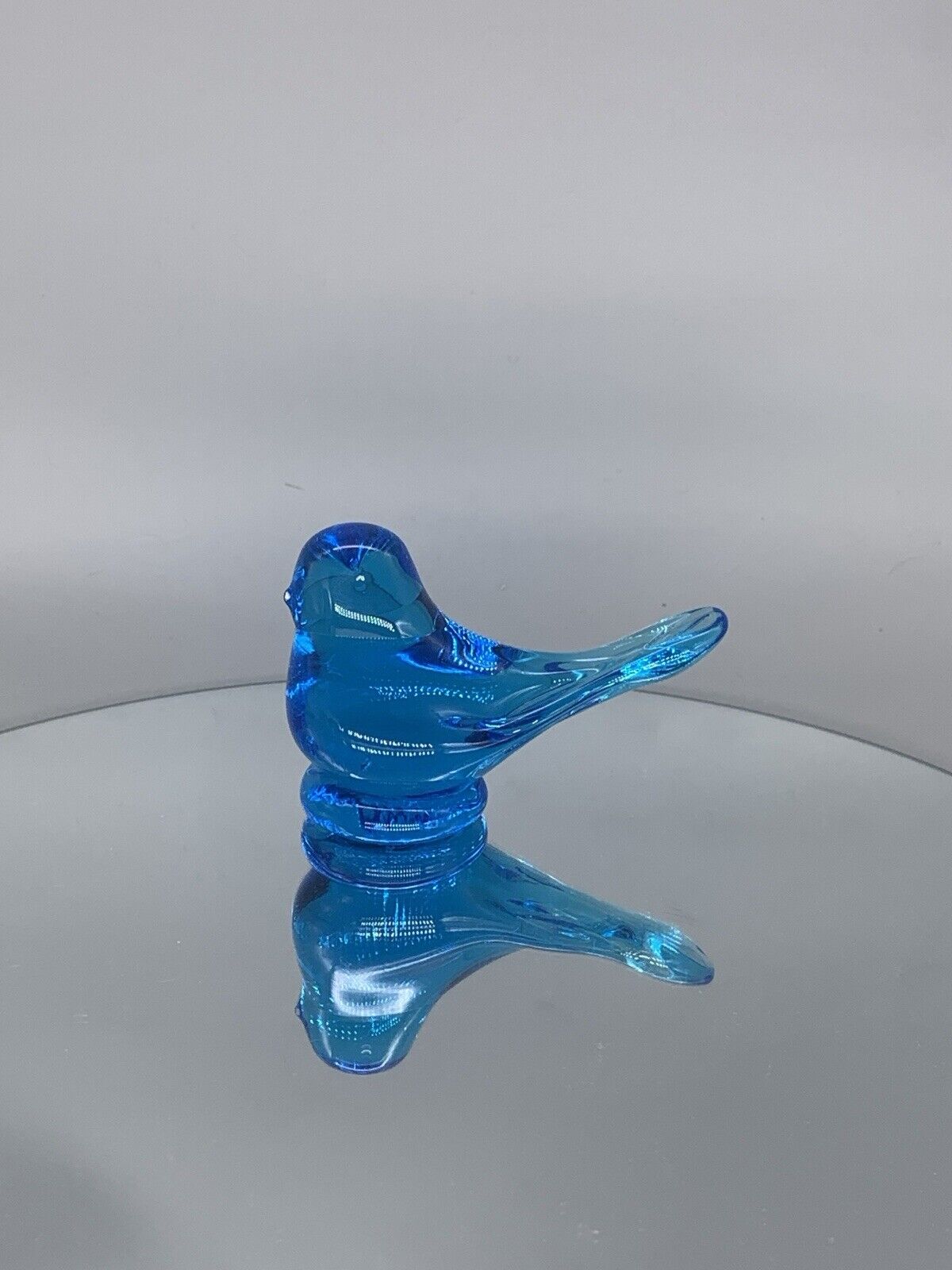 Vintage Bluebird of Happiness Signed Leo Ward 1985 Glass Figurine 2.5” Tall
