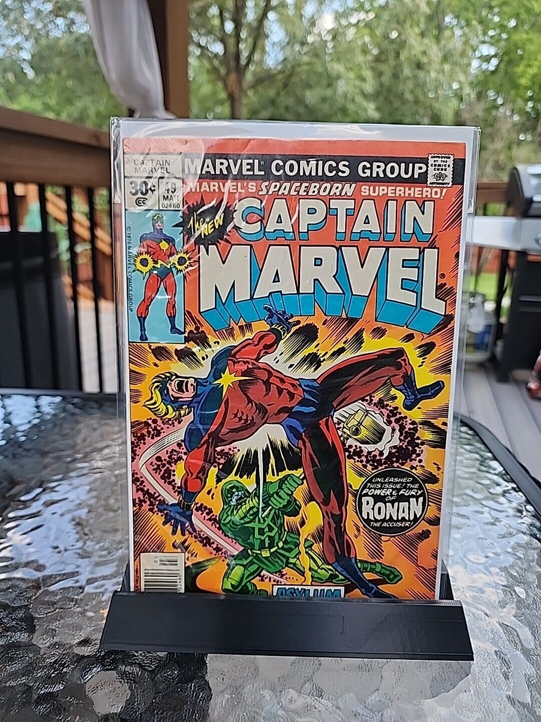 Captain Marvel #49 Marvel Comics 1977 Ronan the Accusar