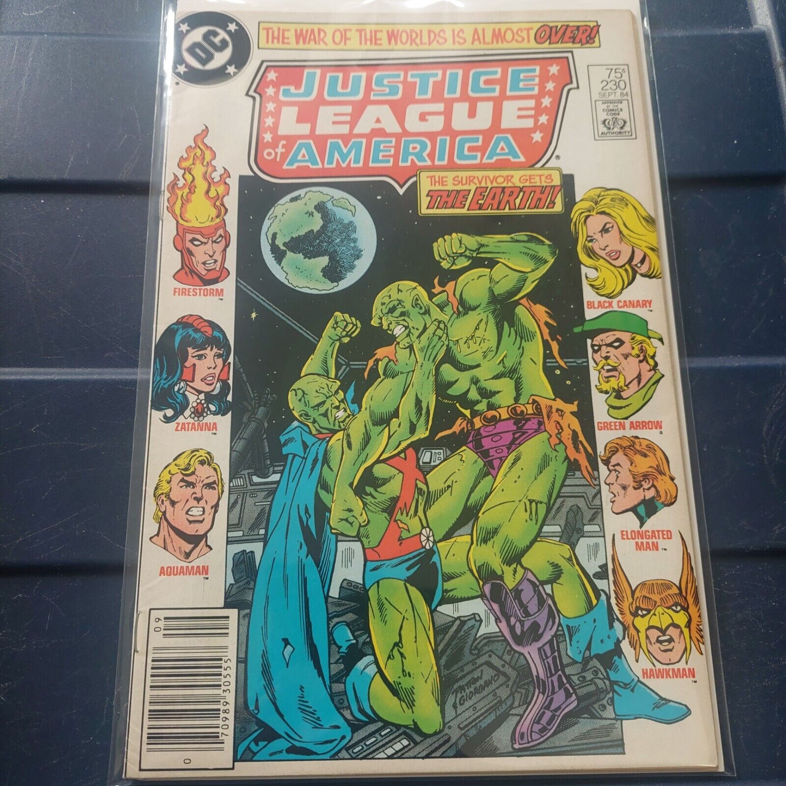 Justice League of America #230 VF+ War of the World 1985 Copper Age DC Comics