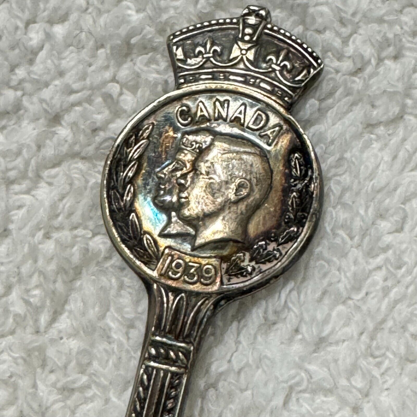 Vintage Souvenir Spoon Collectible George VI Queen Elizabeth Canada 1939 Rogers