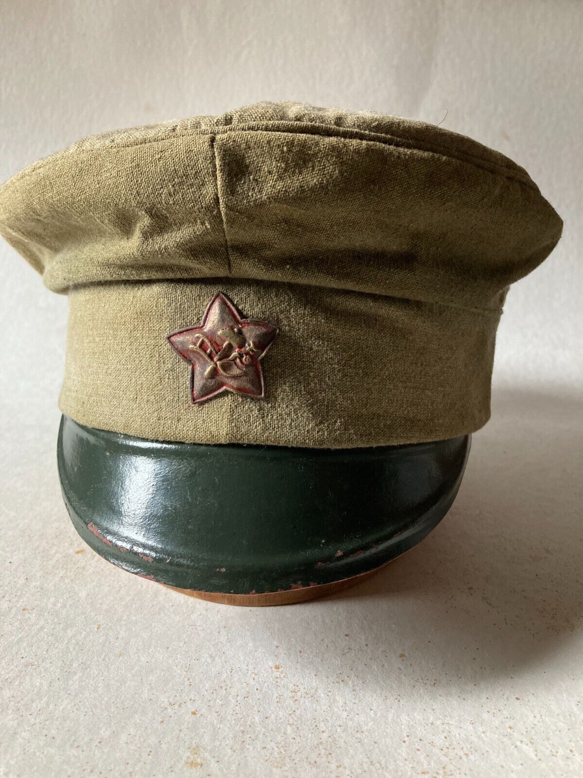 Imperial Russian soldier's cap with 1918 RKKA star